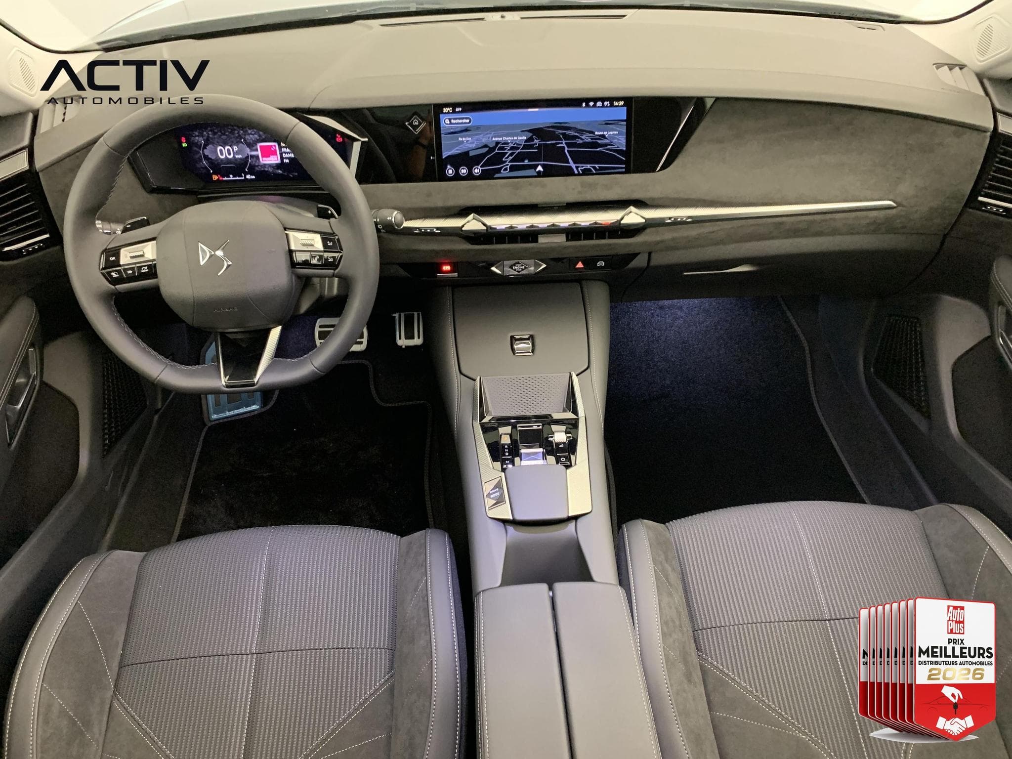 DS Automobiles DS4 Hybride 145 e-DCT6 Etoile - Alcantara (2026) - Foto 12