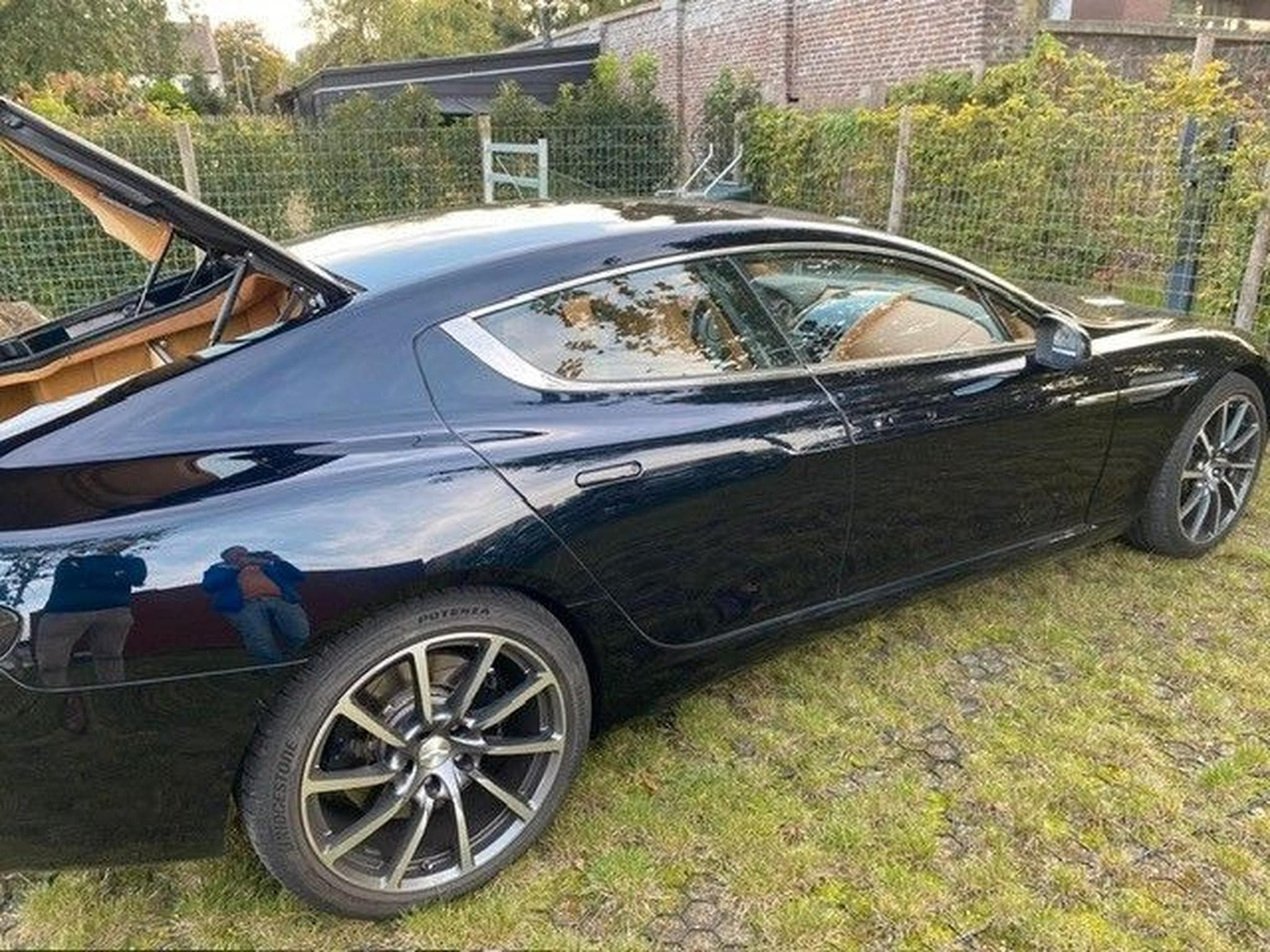 Aston-Martin Rapide Rapide 6.0 Touchtr 8G Auto - Shadow Edition (2017) - Foto 2