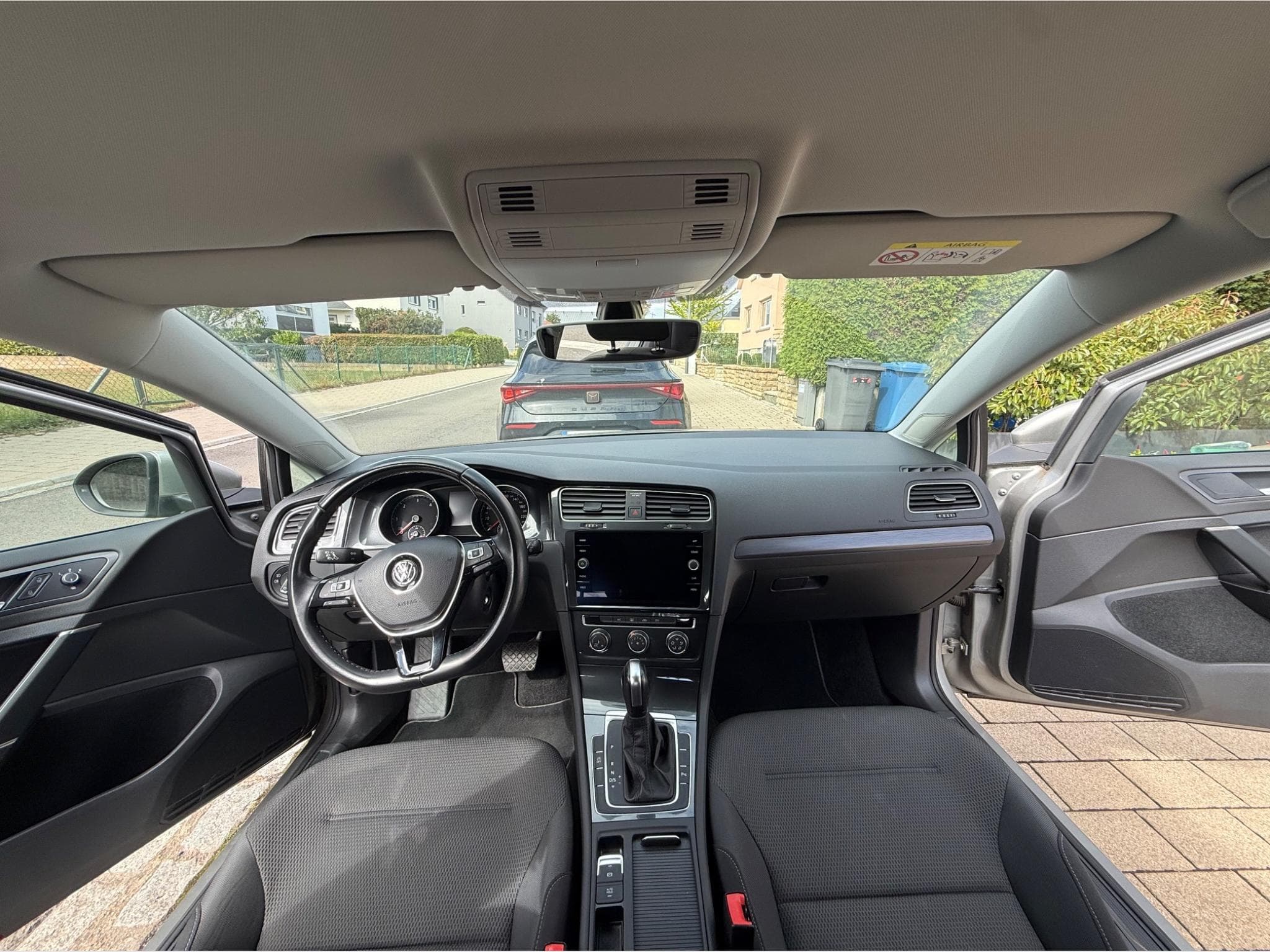 VW Golf Volkswagen Golf 2.0 TDI SCR DSG Life (2020) - Photo 2