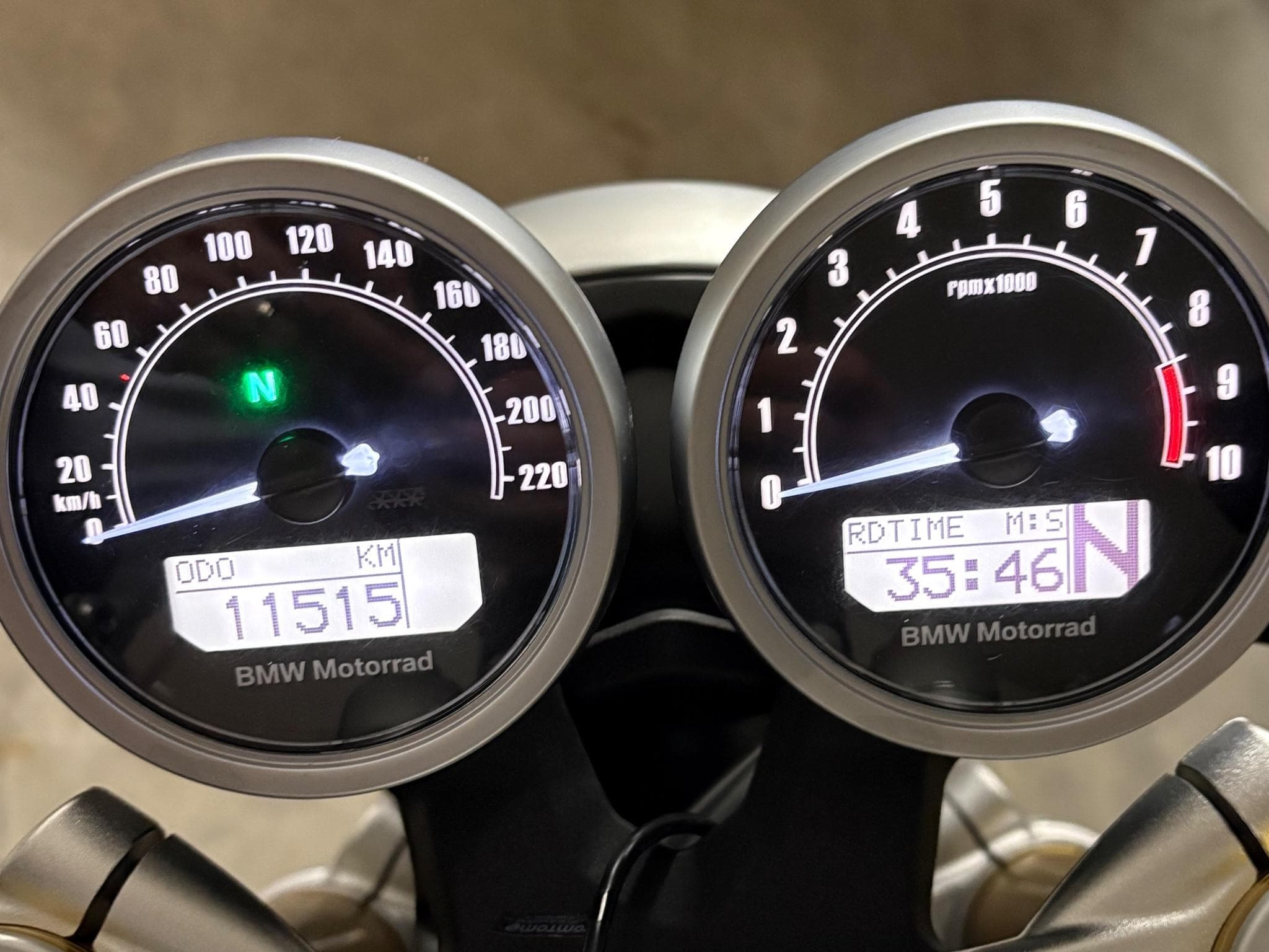 BMW R R Nine T (2018) - Photo 2