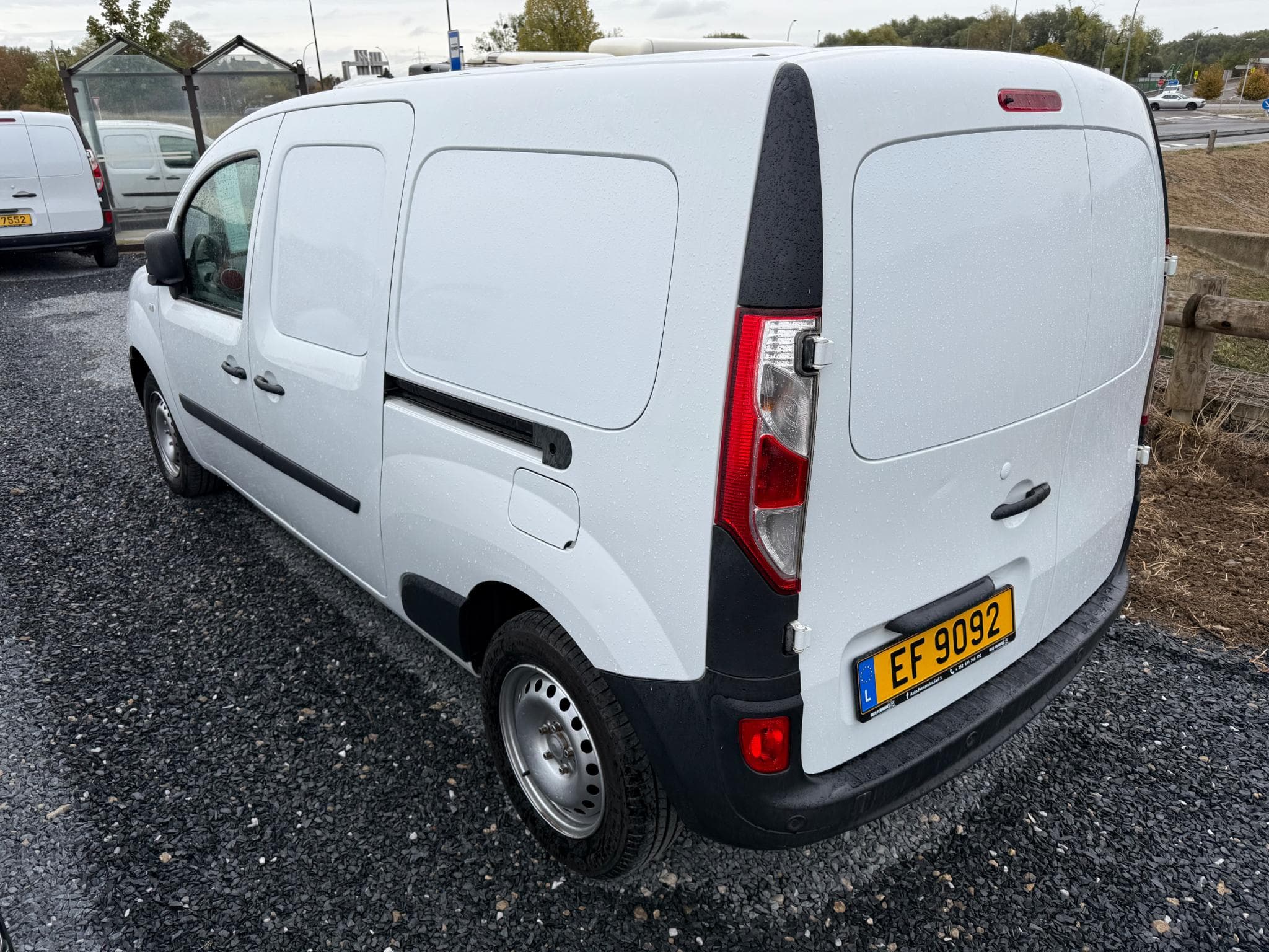 Renault Kangoo 1.5dci 95cv Maxi (2022) - Foto 2