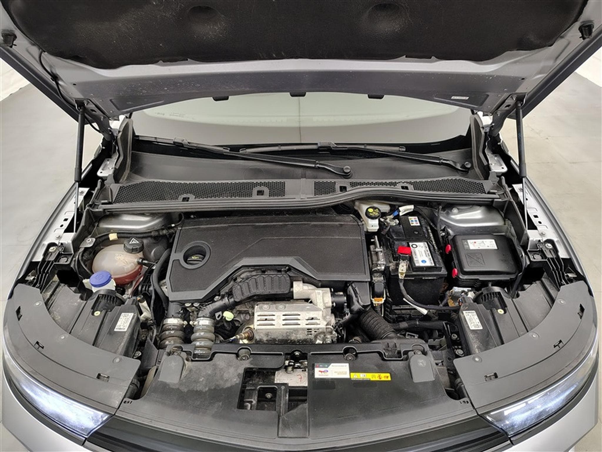 Opel Mokka 1.2 Turbo GS Line CARPLAY / FULL LED / CLIM (2024) - Photo 19