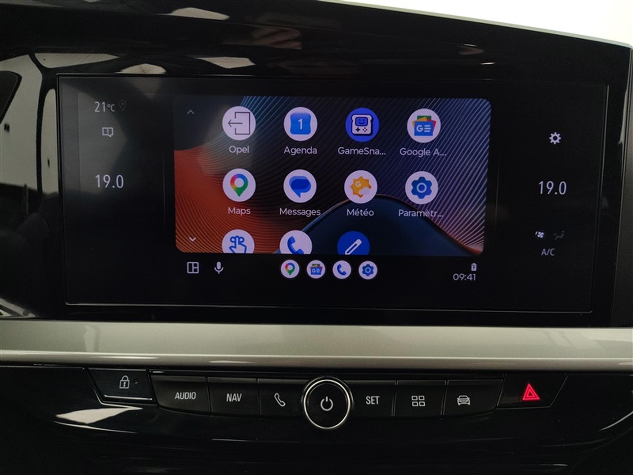 Opel Mokka 1.2 Turbo GS Line CARPLAY / FULL LED / CLIM (2024) - Photo 20