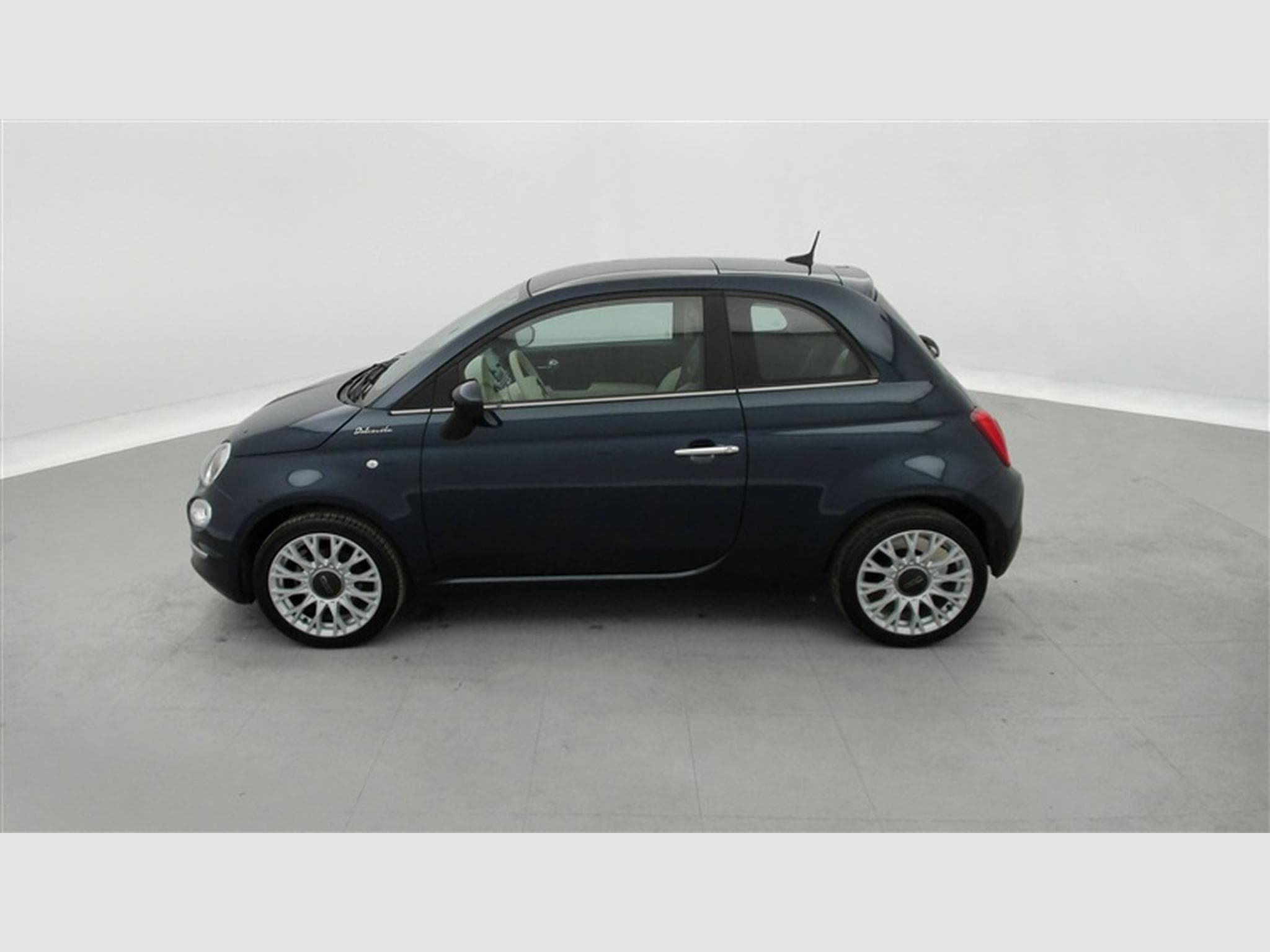 Fiat 500 1.0i MHEV Dolcevita *NAVI/T.PANO/PDC/CARPLAY/JA16* (2022) - Photo 3