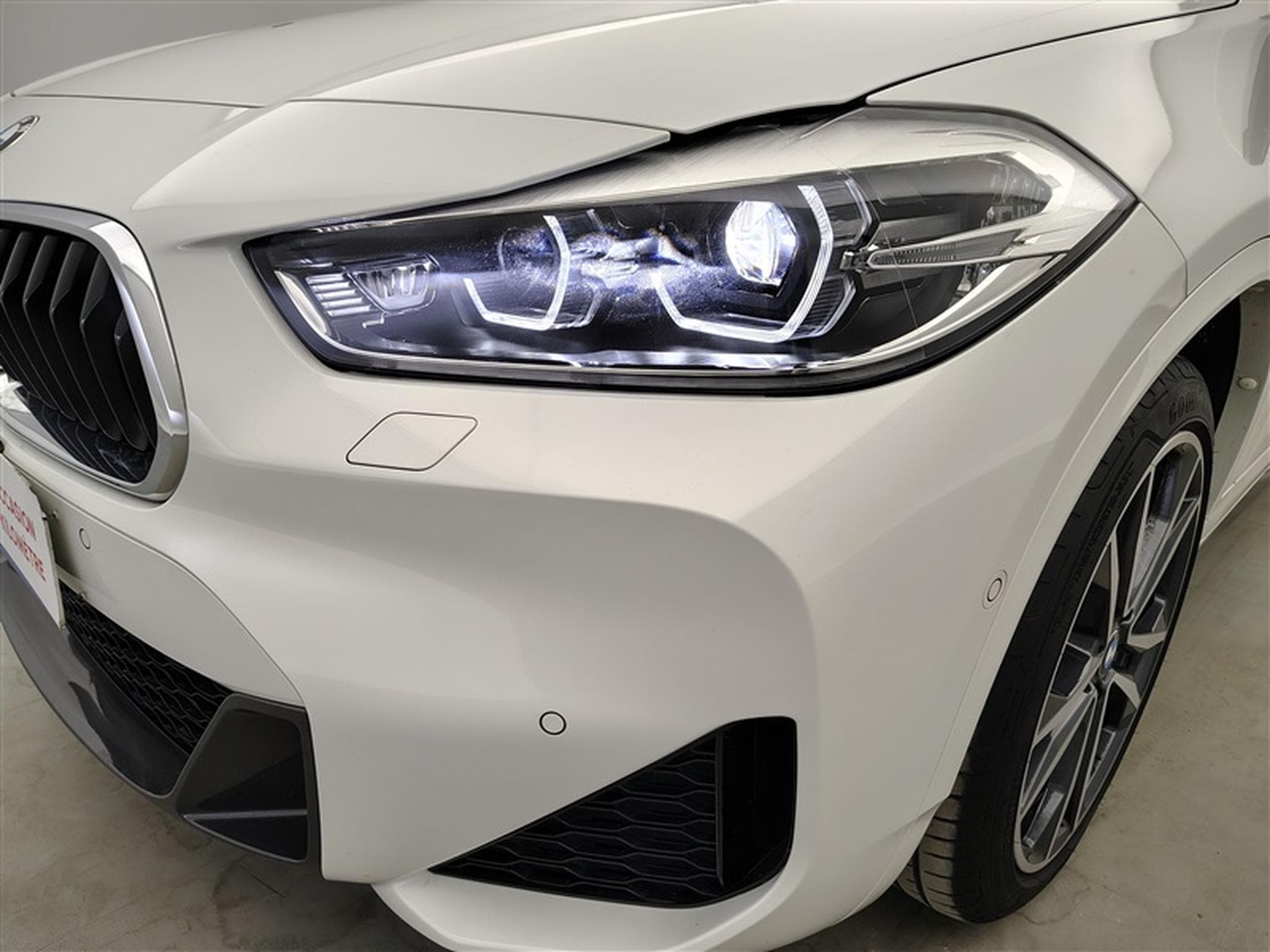 BMW X2 1.5iA sDrive18 Pack M S-CUIR / NAVI / CAMERA (2023) - Photo 15