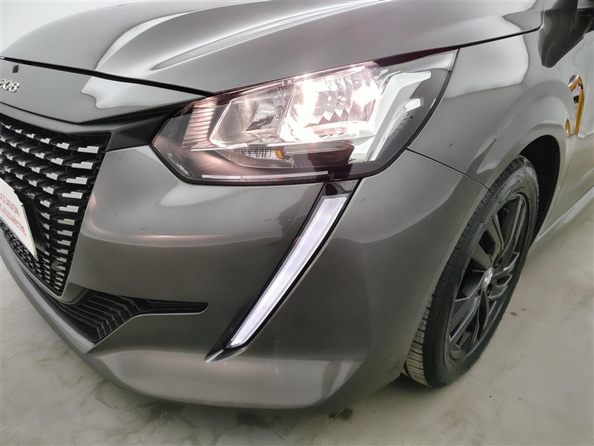 Peugeot 208 1.2i PureTech Active Pack (2023) - Photo 15
