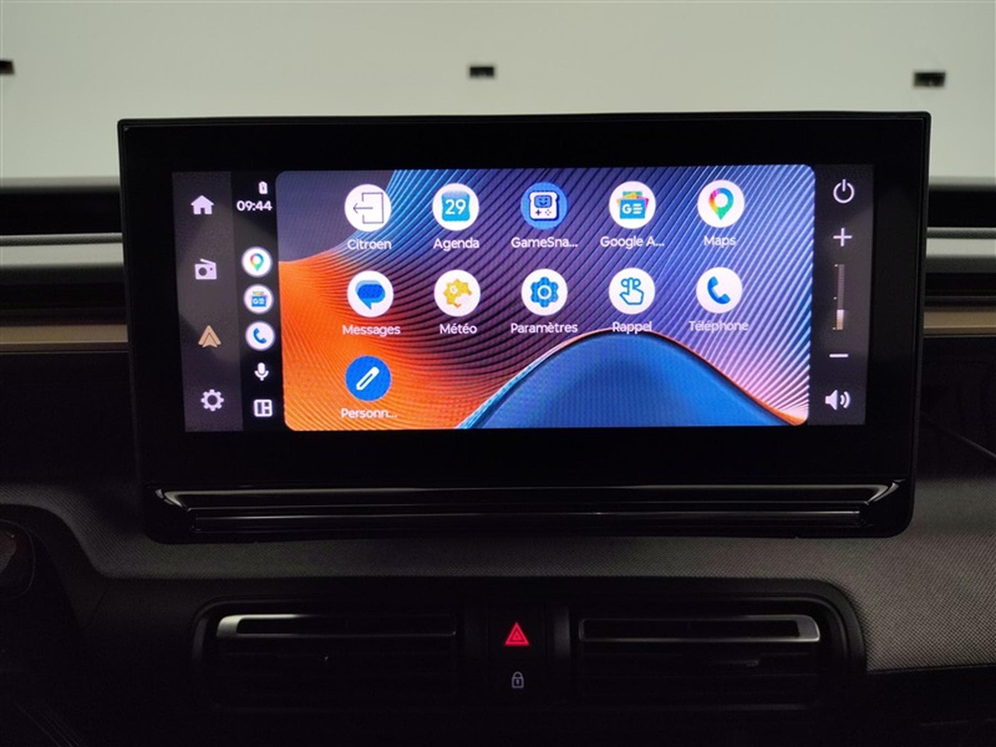 Citroen C3 Aircross 1.2 Hybrid 145Cv e-DCS6 Plus CARPLAY / CAMERA (2025) - Photo 20