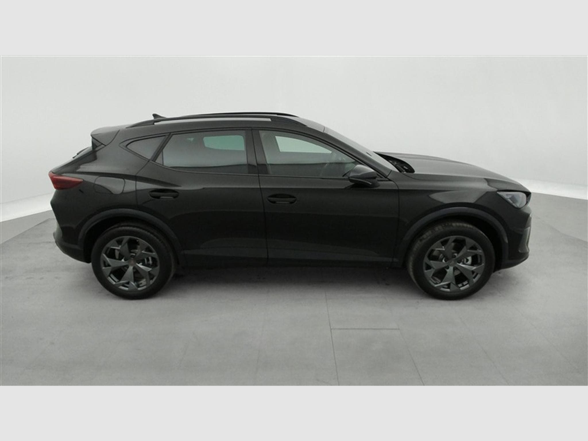 Cupra Formentor 1.5 eTSI 150cv DSG CARPLAY / FULL LED / CAMERA (2026) - Photo 24