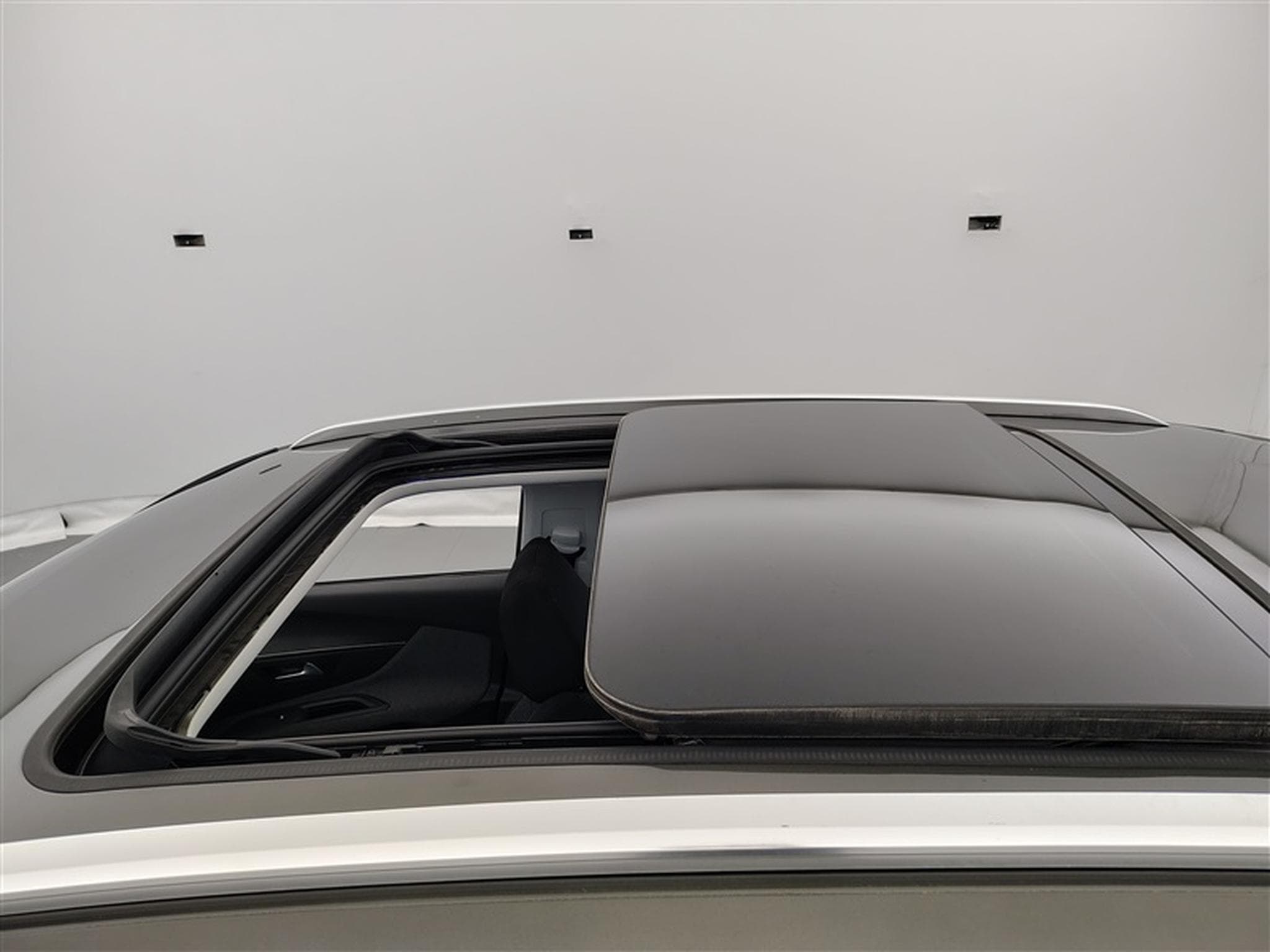 Peugeot 3008 1.2 PureTech Active NAVI/TO PANO/JA/PDC (2019) - Photo 19