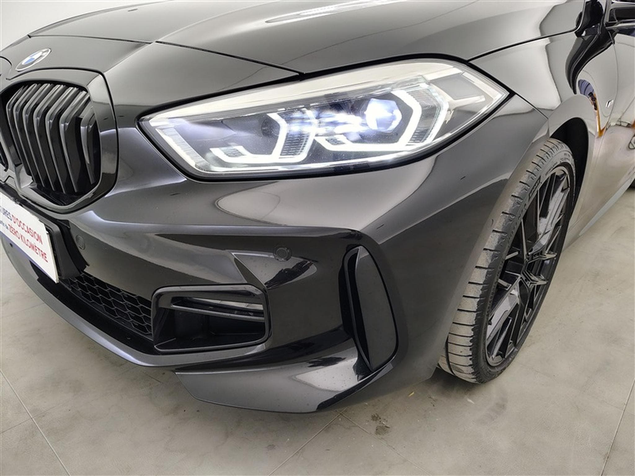 BMW 118 118iA Pack M NAVI / CAMERA / CARPLAY / SHADOW LINE (2022) - Photo 15
