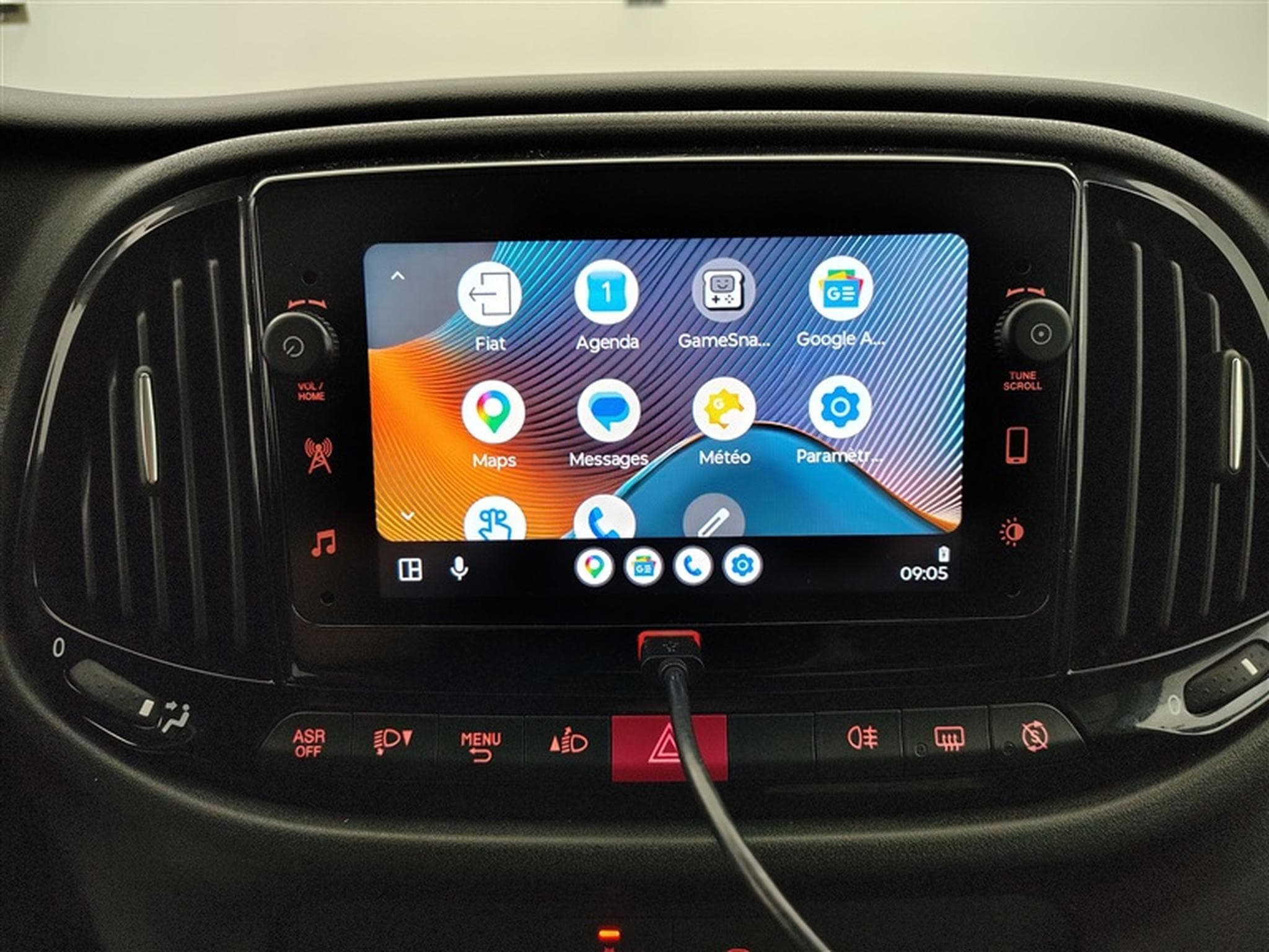 Fiat Doblo 1.6 MJET Cargo CLIM / CARPLAY (2023) - Photo 20