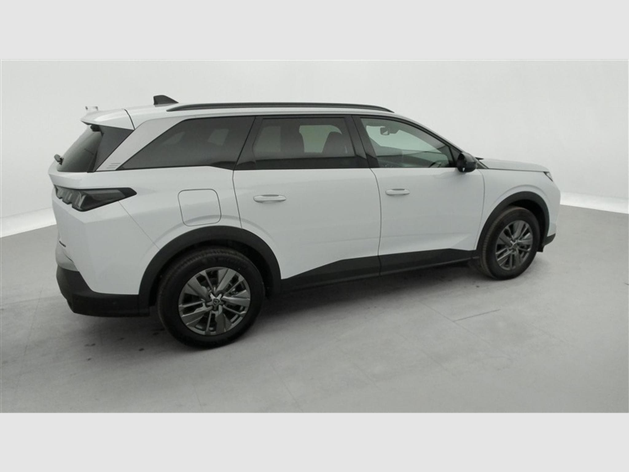 Peugeot 5008 1.2 HYBRID 145cv e-DSC6 Allure 7pl. NAVI / FULL LED / CAMERA (2025) - Photo 25