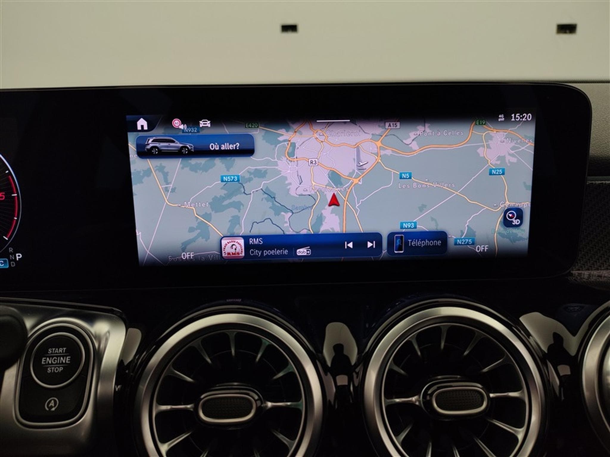 Mercedes GLB 180 180d AMG Line 7pl. NAVI / FULL LED / PANO / CAMERA 360° (2025) - Photo 11