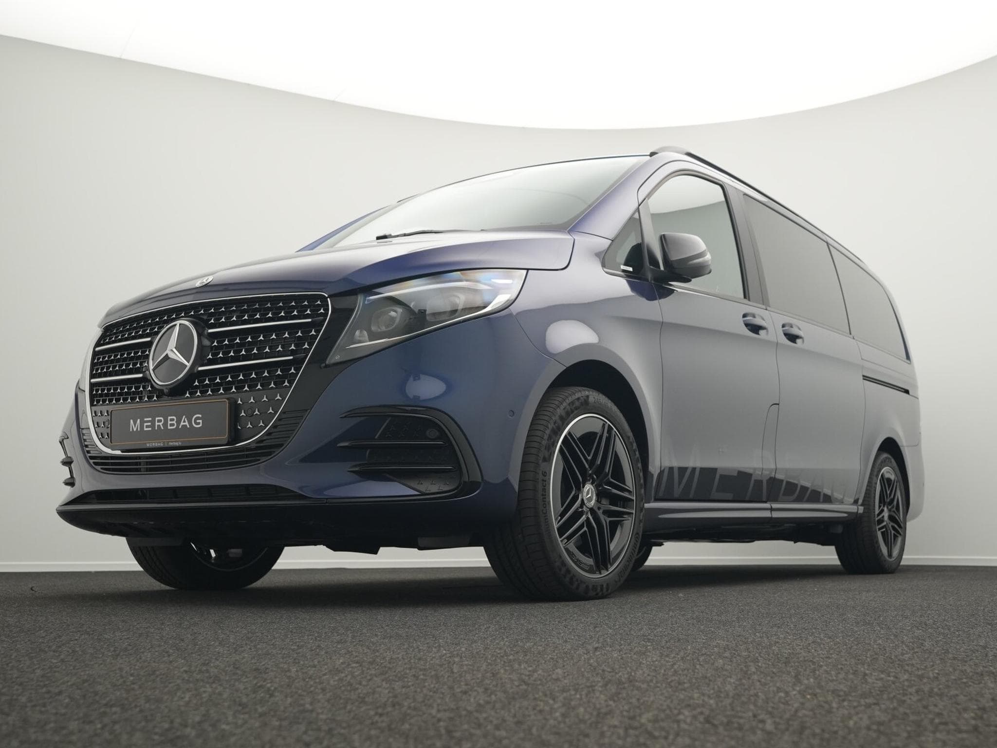 Mercedes V d 4MATIC EXCLUSIVE Lang (2026) - Photo 8