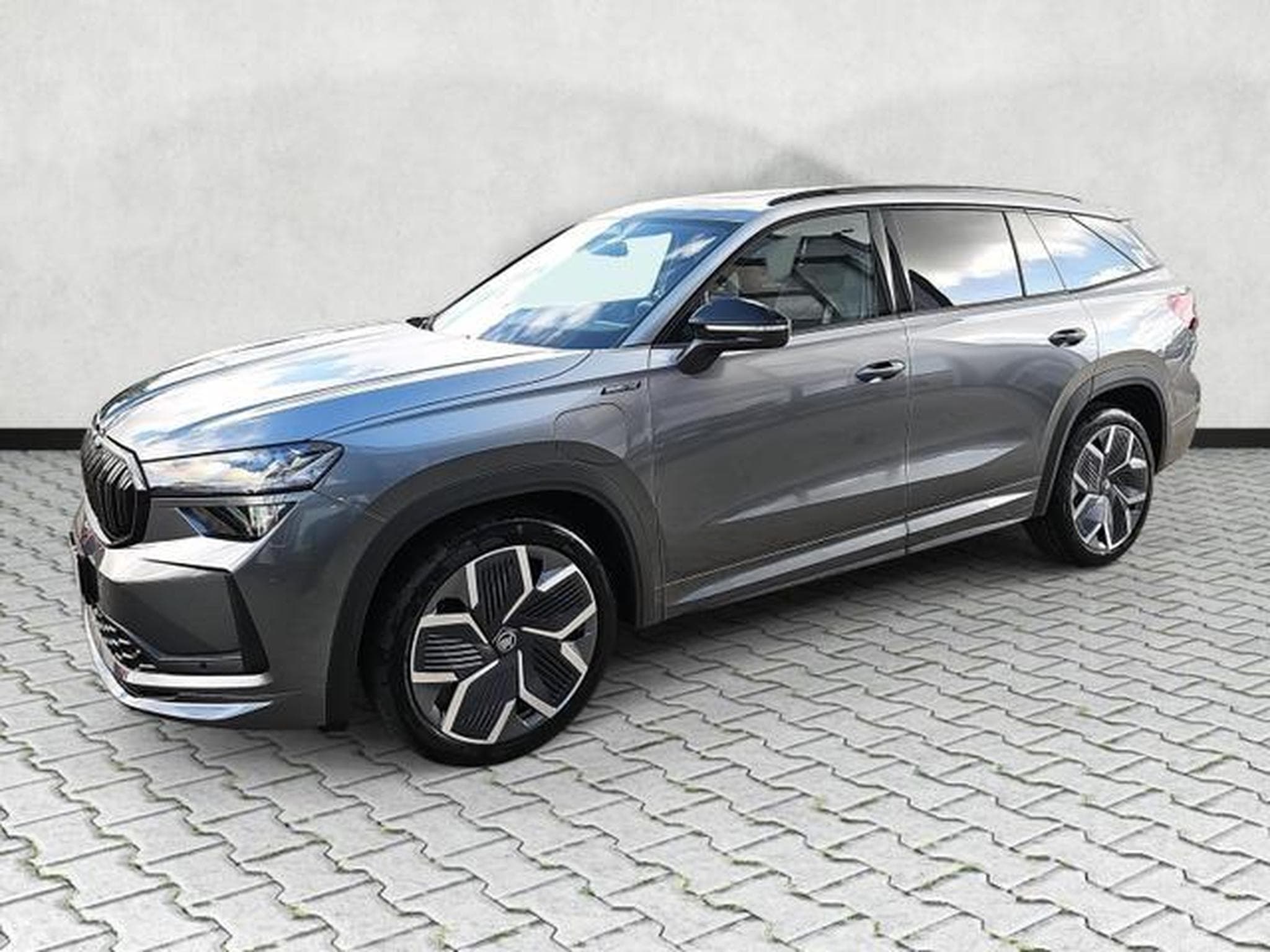 Skoda Kodiaq 1.5 TSI iV 150 kW Sportline (2026) - Foto 3