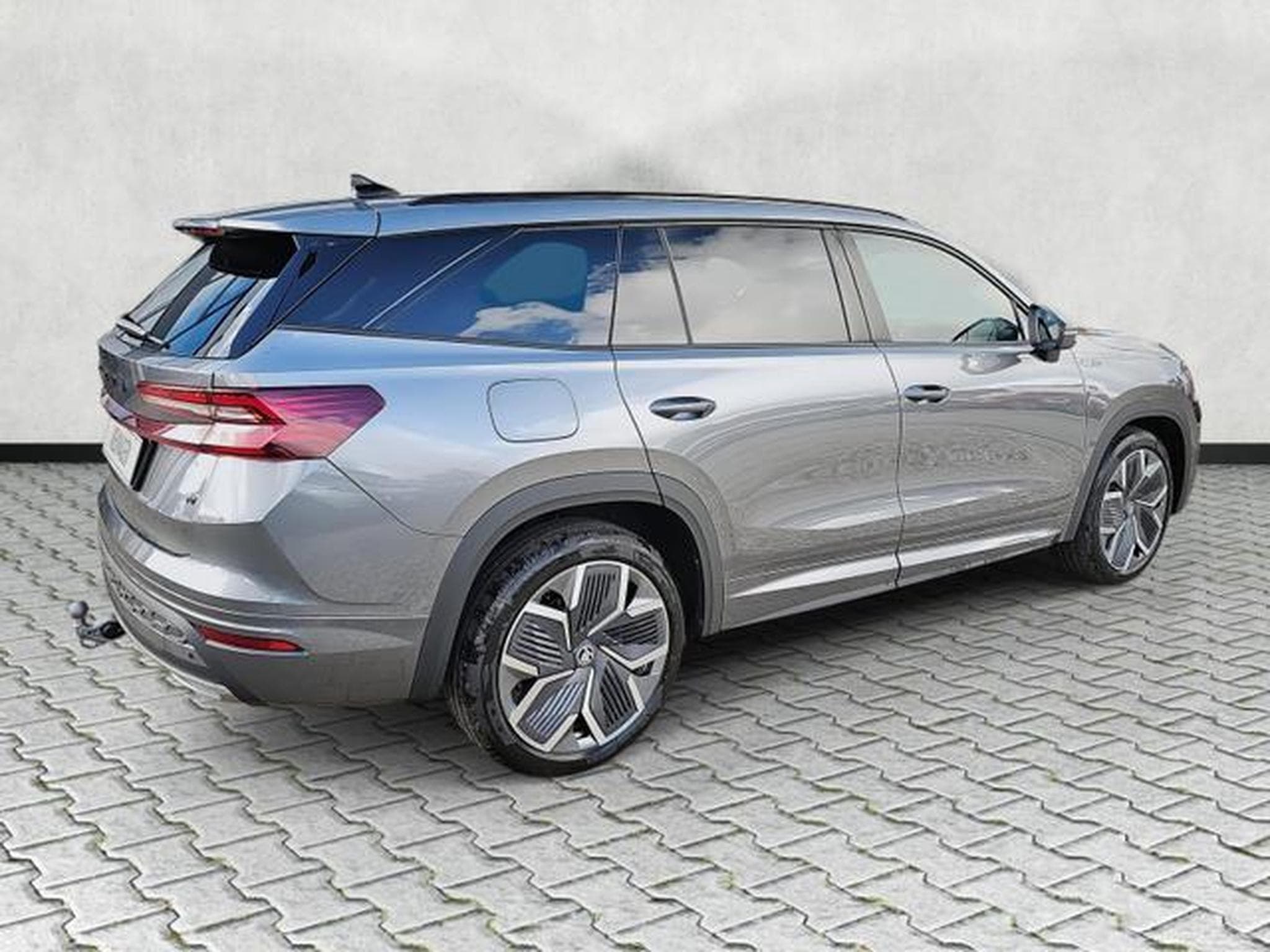 Skoda Kodiaq 1.5 TSI iV 150 kW Sportline (2026) - Foto 7