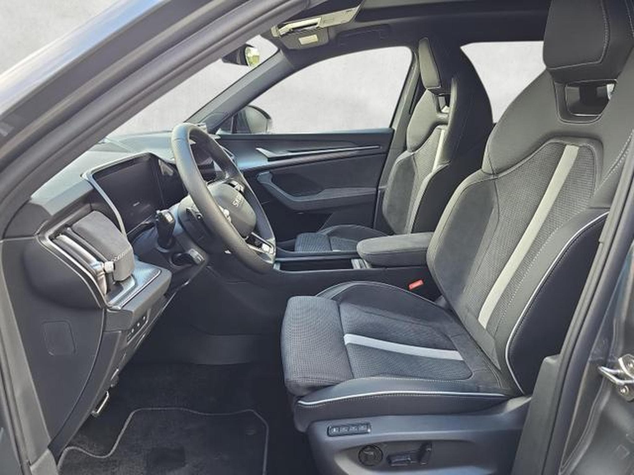 Skoda Kodiaq 1.5 TSI iV 150 kW Sportline (2026) - Foto 9
