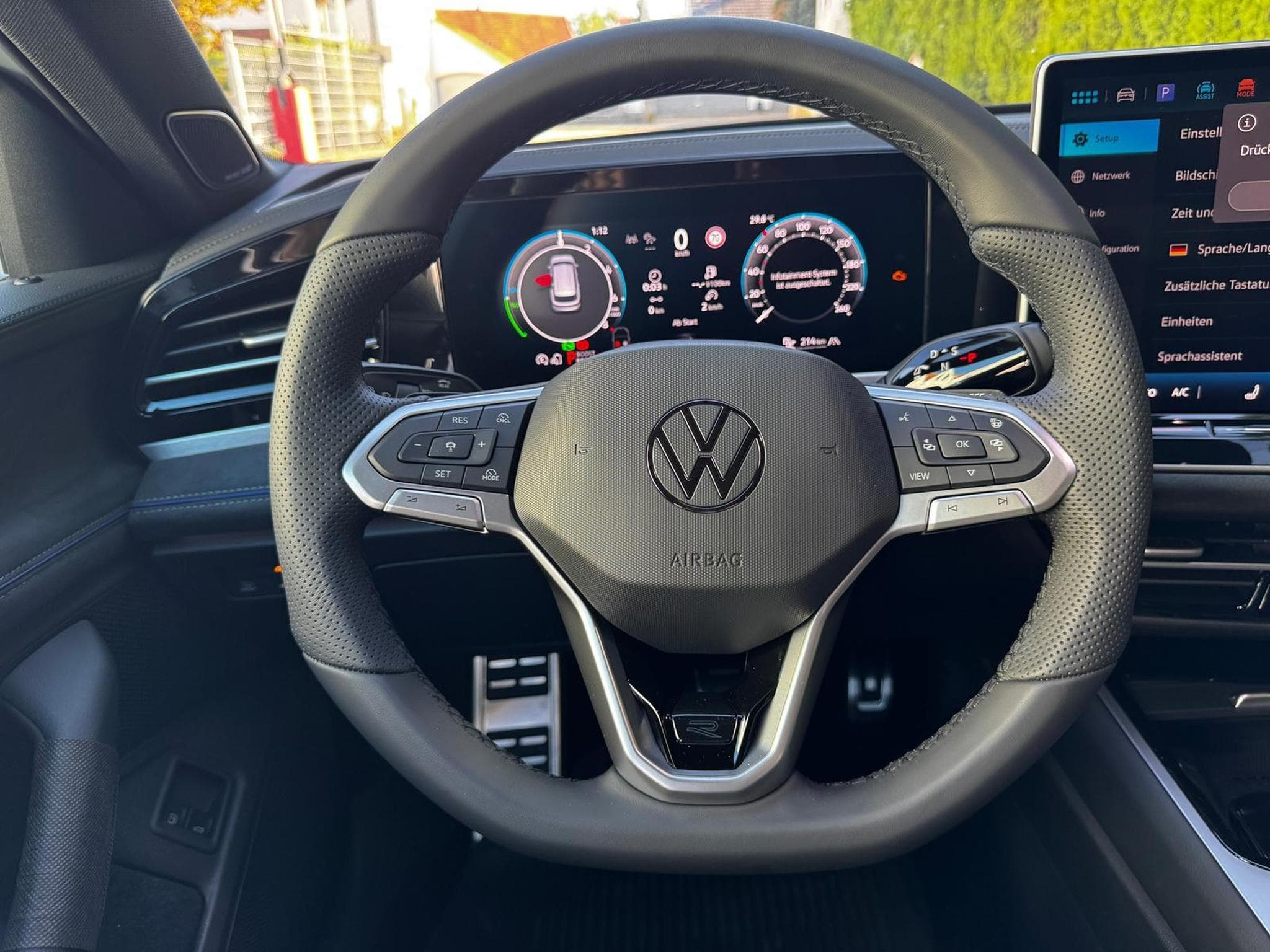 VW Passat Variant 1.5 TSI eHybrid 200 kW R-Line (2026) - Foto 6