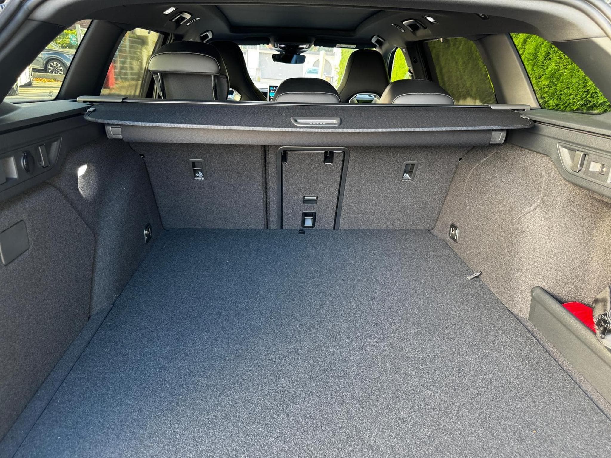 VW Passat Variant 1.5 TSI eHybrid 200 kW R-Line (2026) - Foto 10