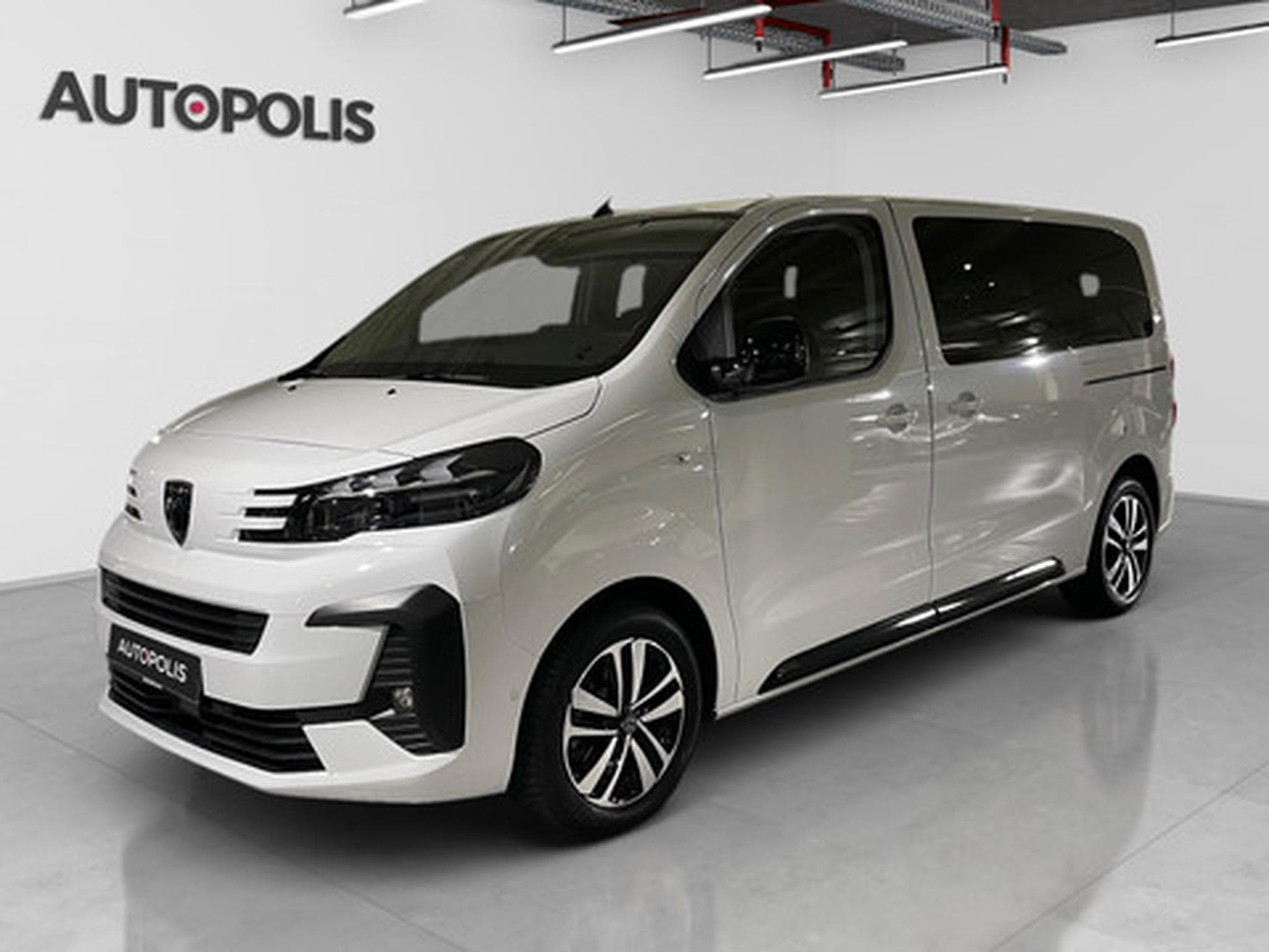 Peugeot Traveller 2.0 BlueHDi 130kW EAT8 (2025) - Photo 1