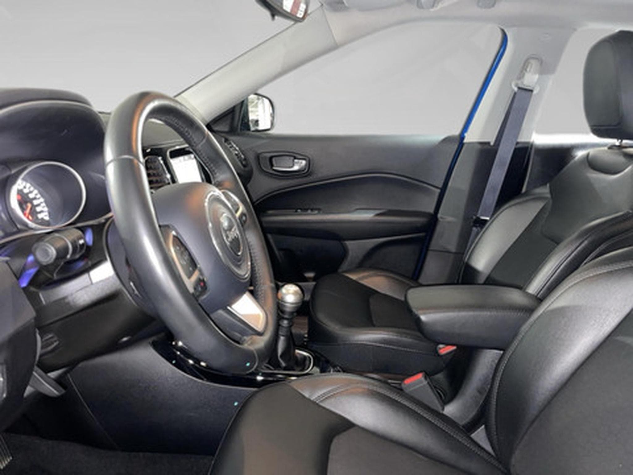 Jeep Compass 1.4 Turbo MultiAir 103kW FWD (2020) - Photo 4