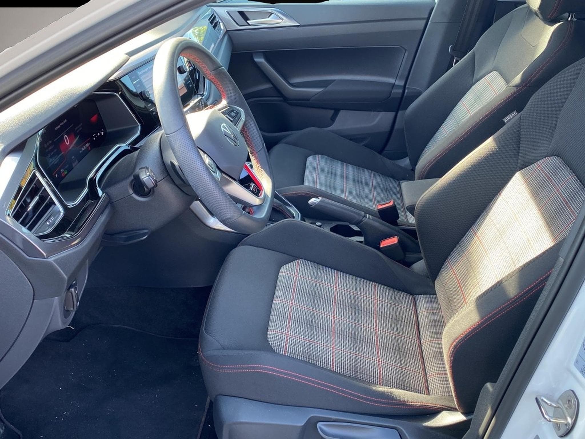 VW Polo (2025) - Photo 6
