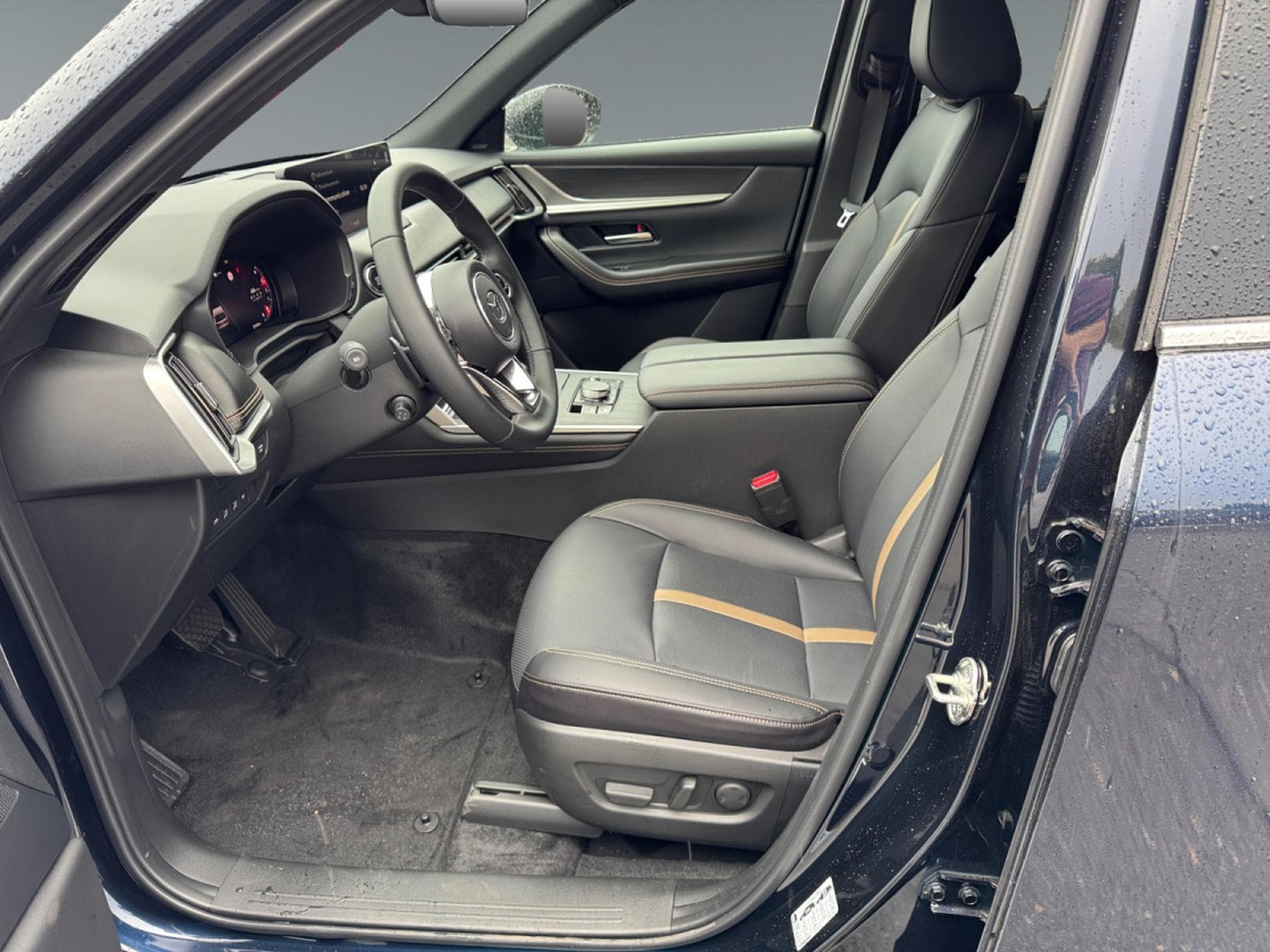 Mazda CX-80 CX-80 2026 5WGN 3.3L e-SKYACTIV D  254 hp 8AT AWD HOMURA PLU (2026) - Foto 10