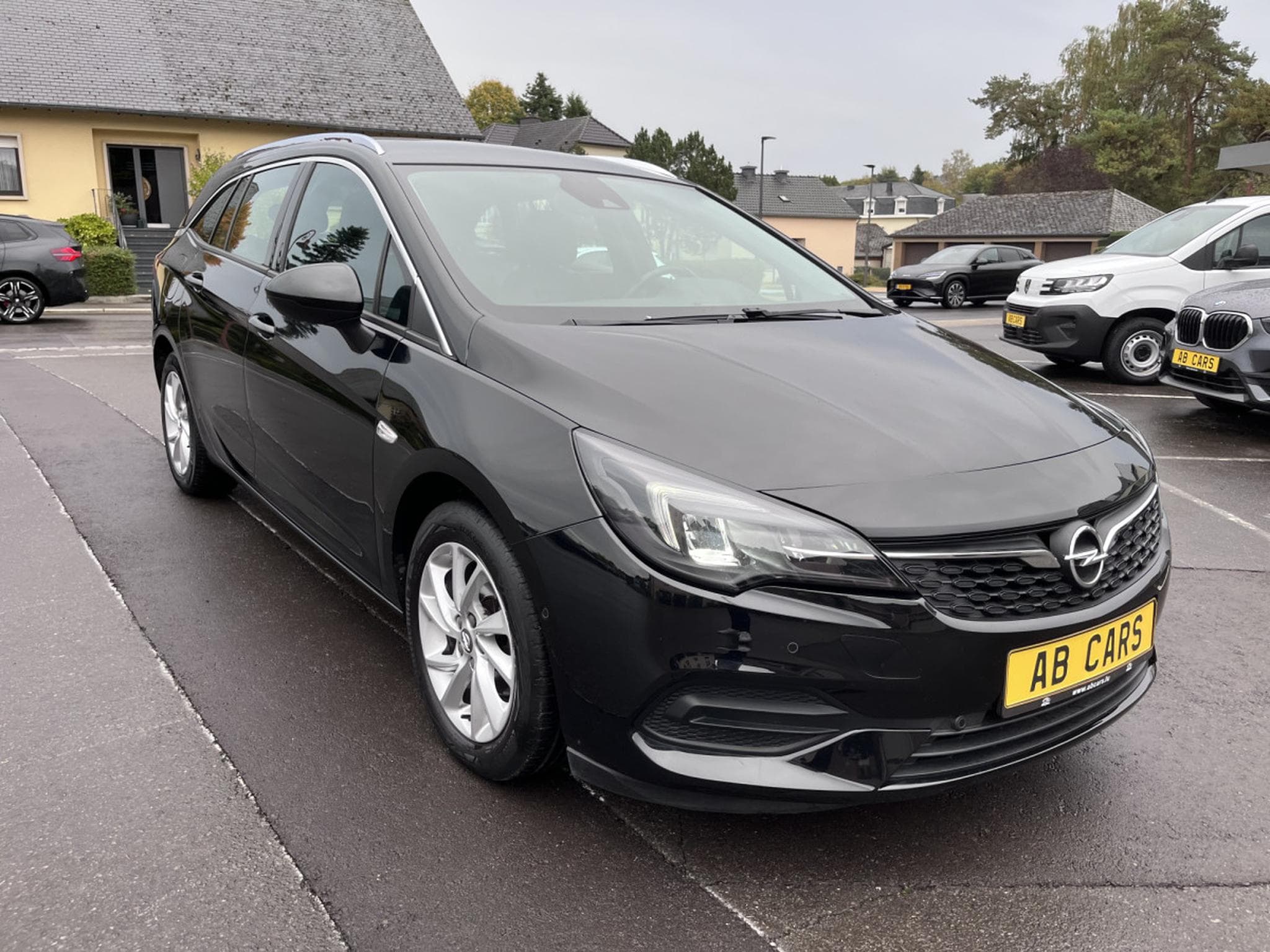 Opel Astra Astra K Sports Tourer 1.5d Cuir Navi CarPlay AHK Bose (2021) - Photo 3