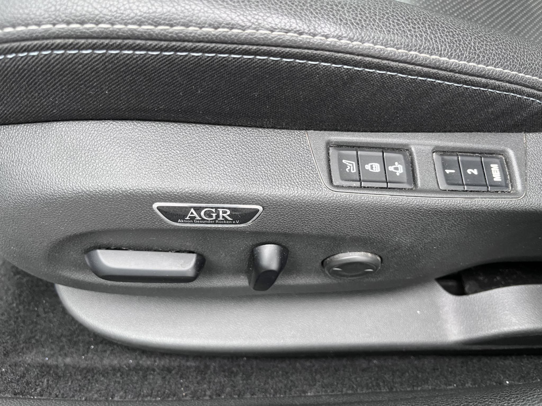 Opel Astra Astra K Sports Tourer 1.5d Cuir Navi CarPlay AHK Bose (2021) - Photo 19
