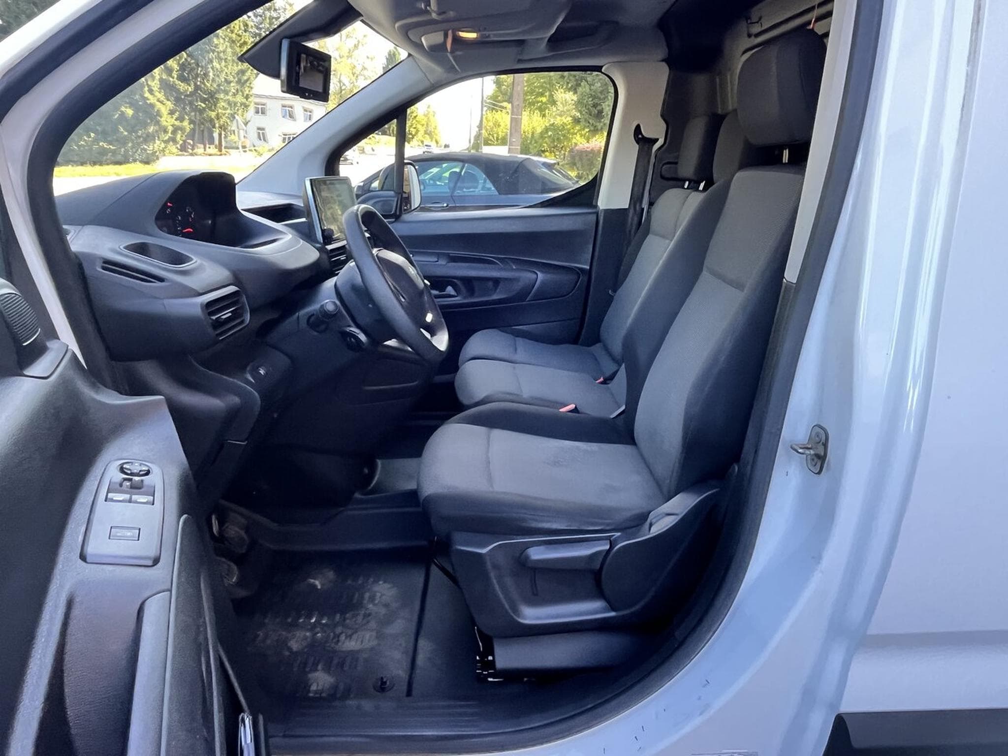 Peugeot Partner PARTNER utilitaire 3 places - Cameras - Carplay - Garantie ! (2022) - Foto 10