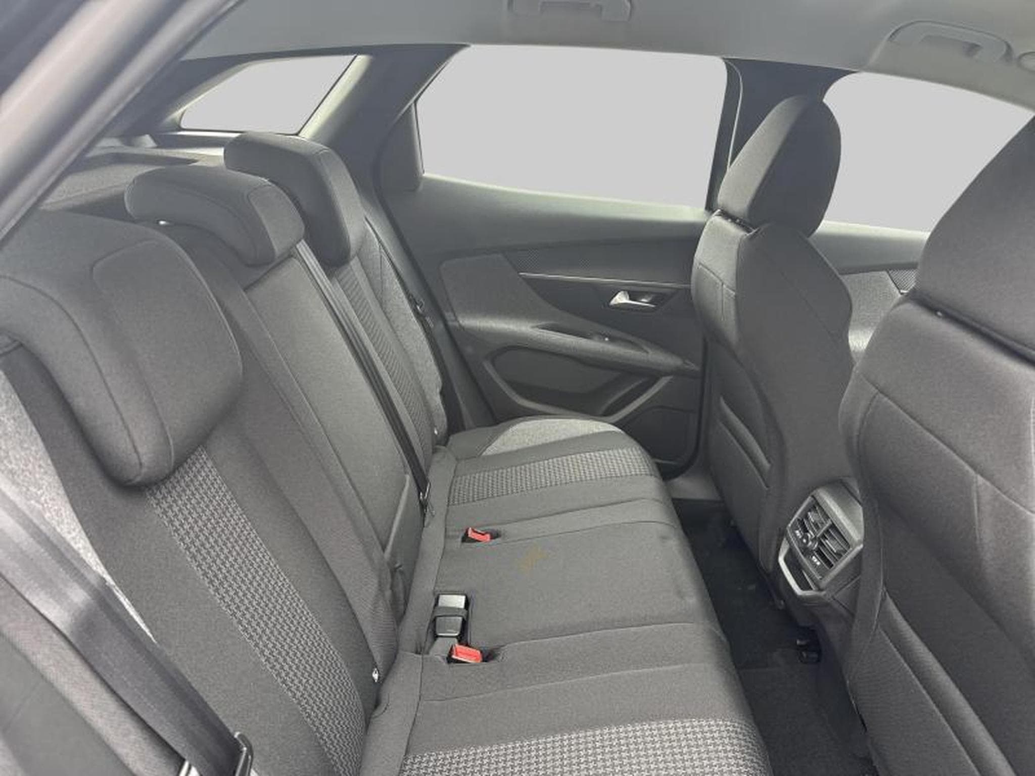 Peugeot 3008 II Active Pack (2023) - Foto 10