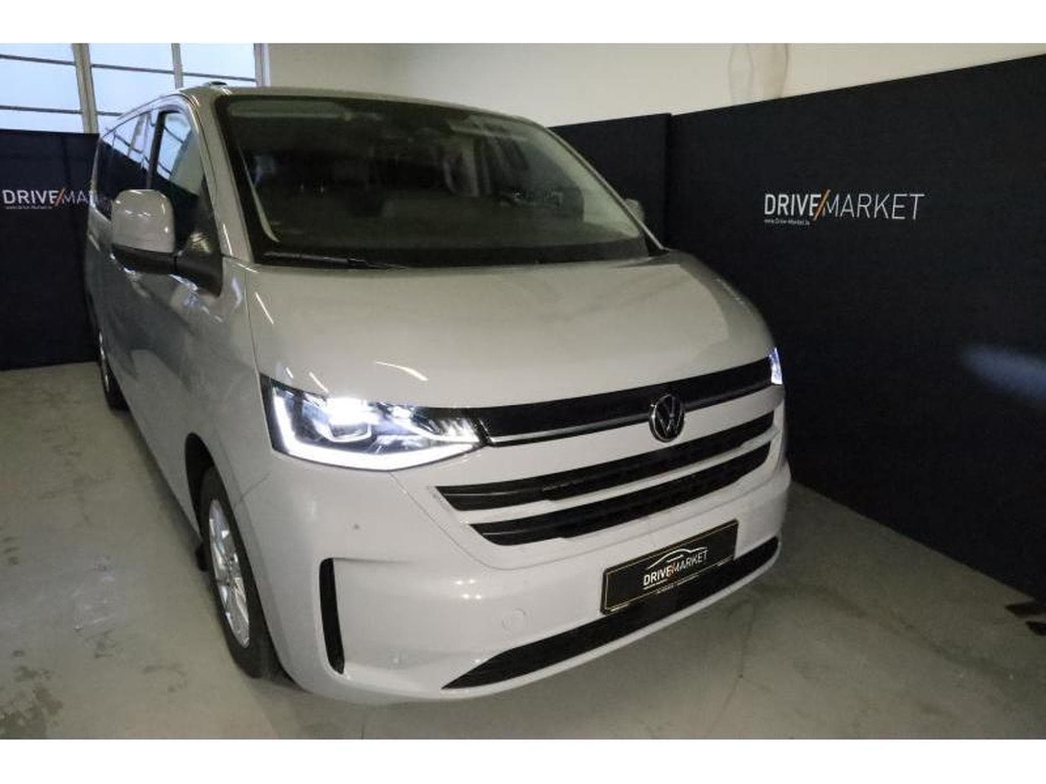 VW T7 Style LONG LR 9P (2026) - Photo 24