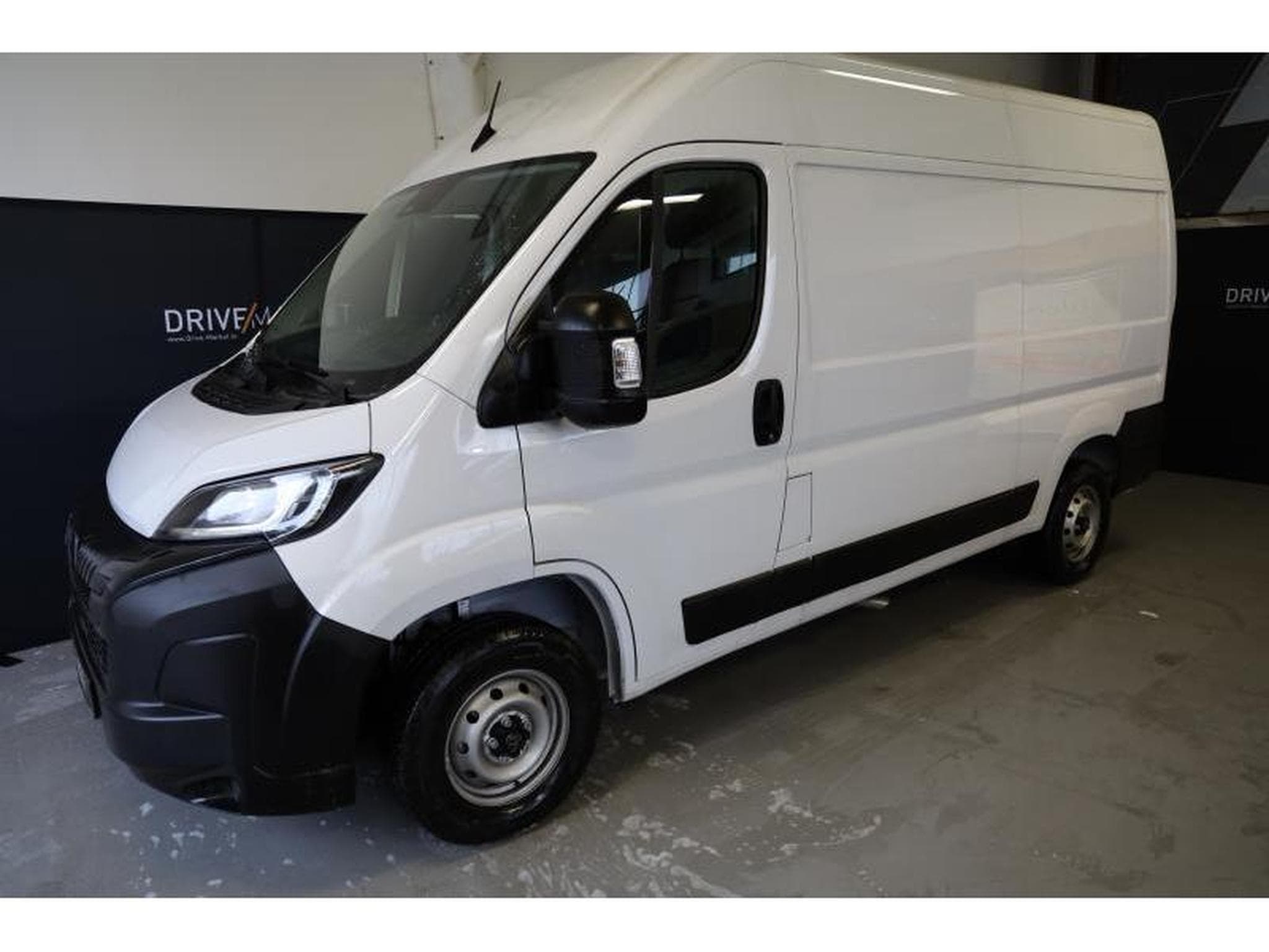 Peugeot Boxer 335 L2H2 Kam PDC DAB Temp BT (2024) - Foto 14