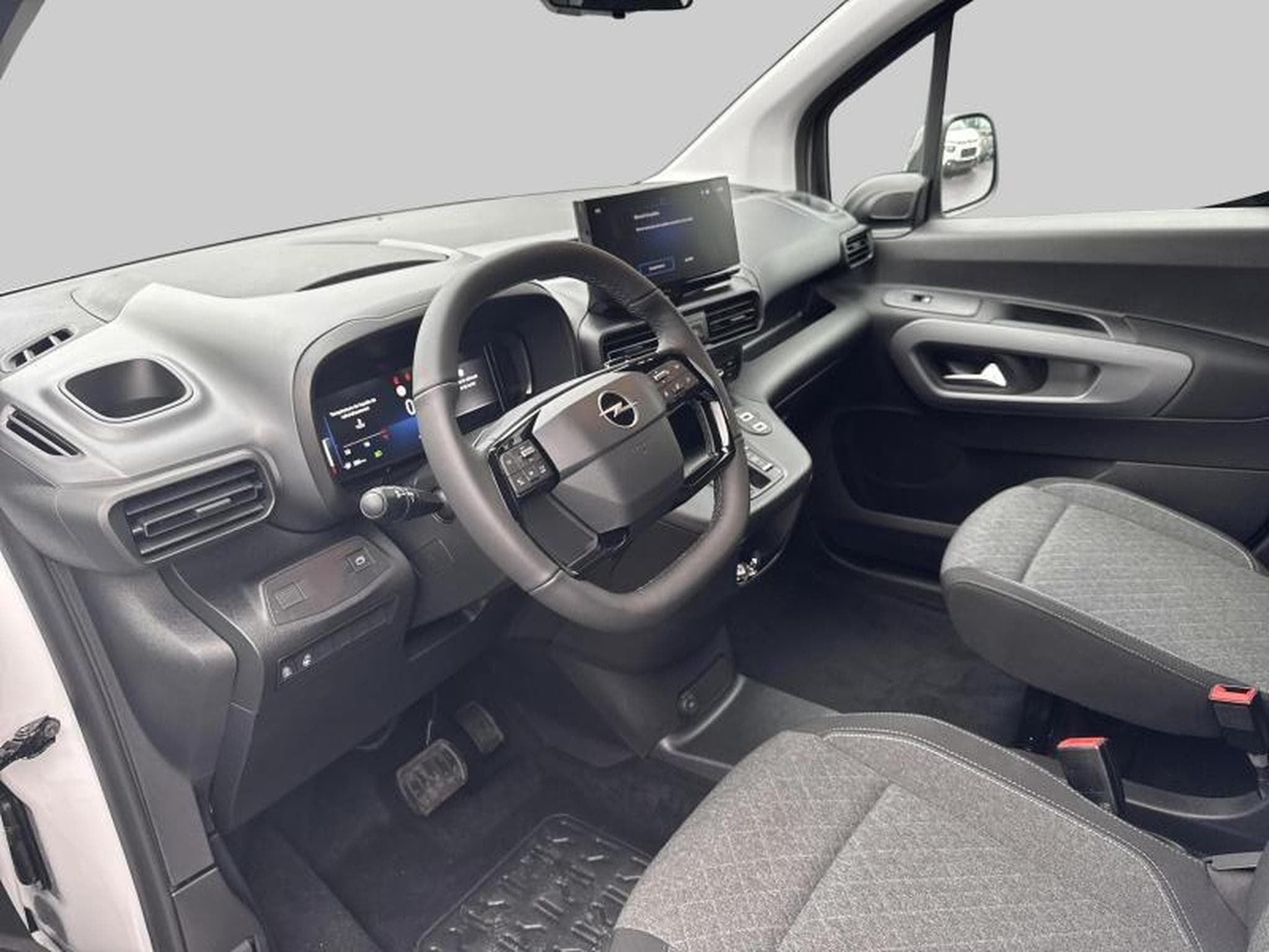 Opel Combo GS (2025) - Foto 11