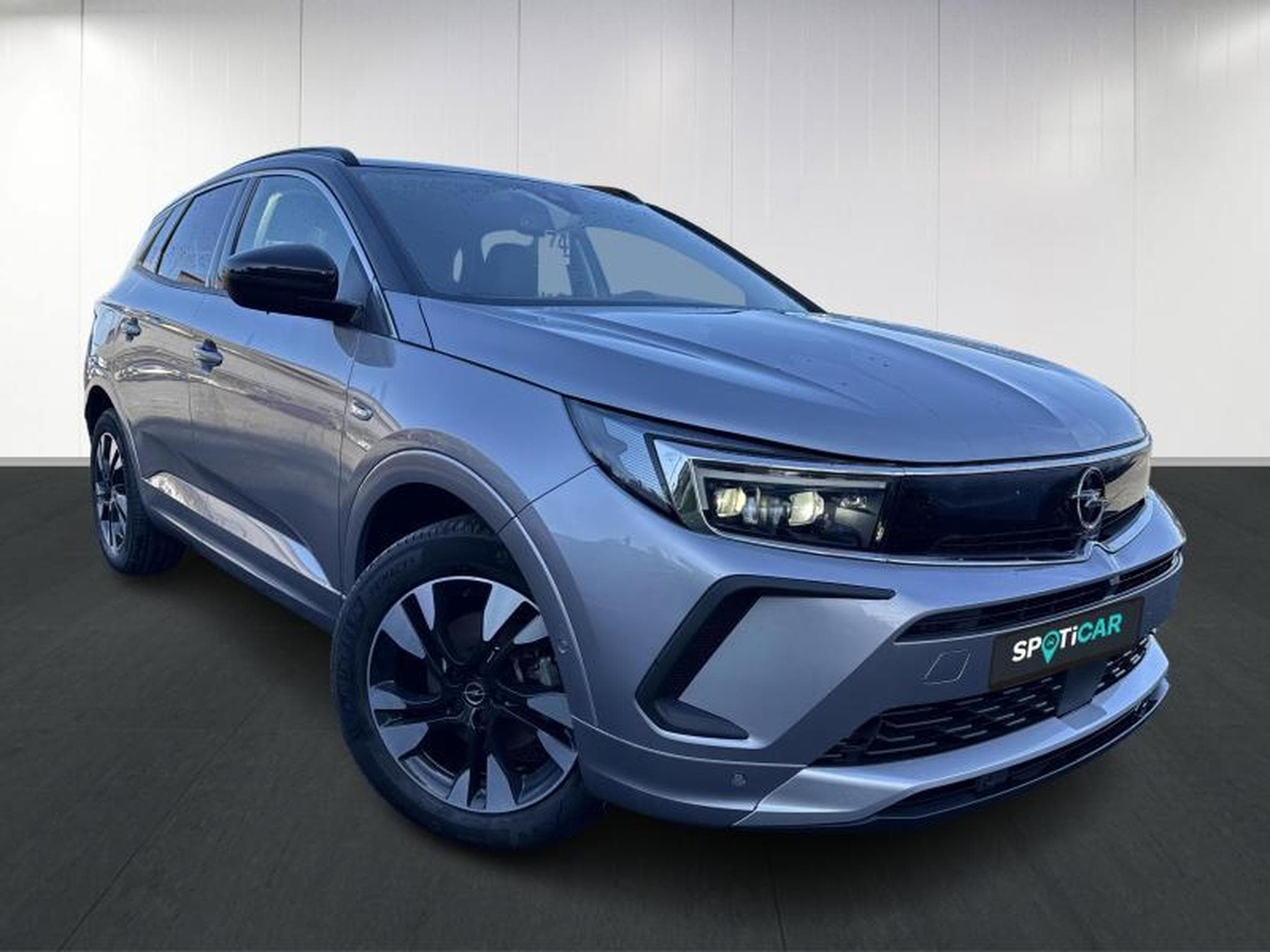 Opel Grandland Business Elegance (2023) - Foto 3