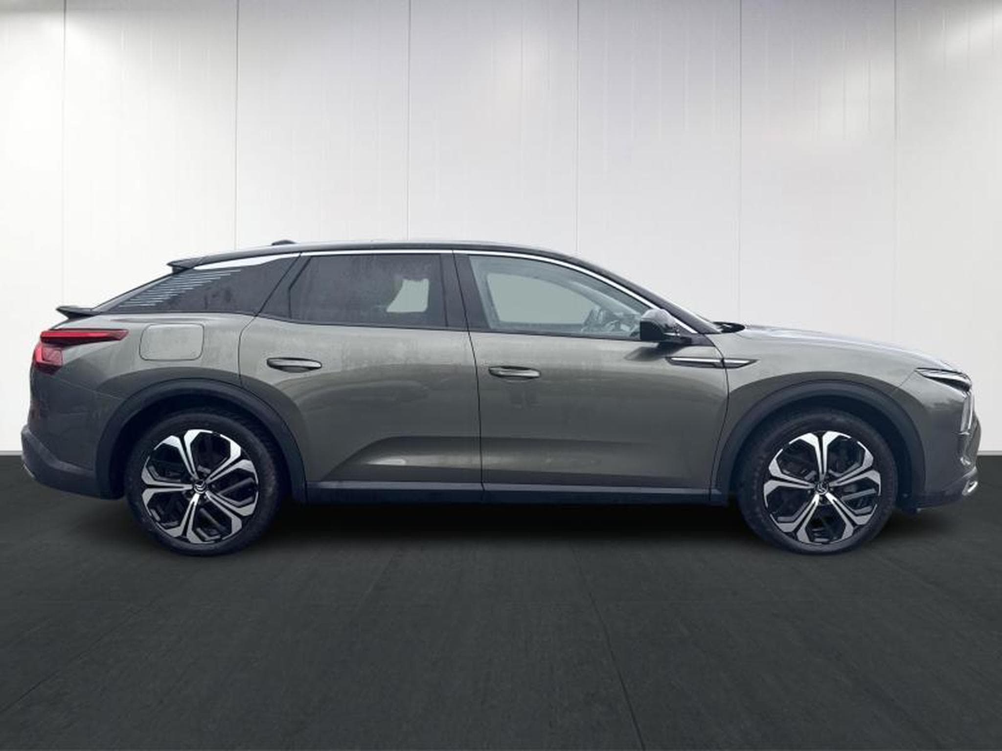 Citroën C5 X Shine Pack Hybride (2022) - Photo 8