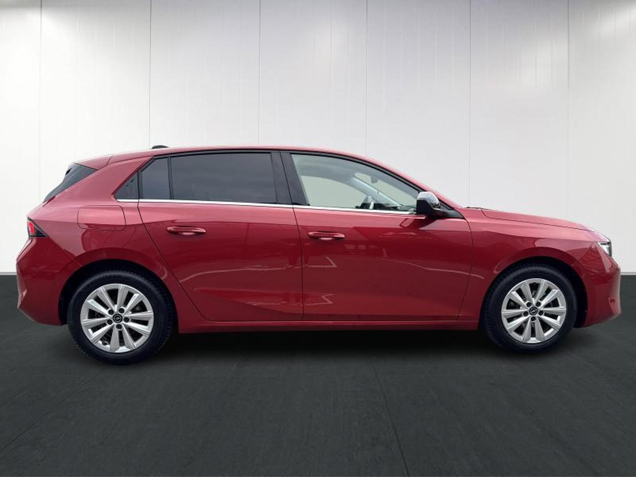 Opel Astra Elegance EAT8 (2023) - Foto 8