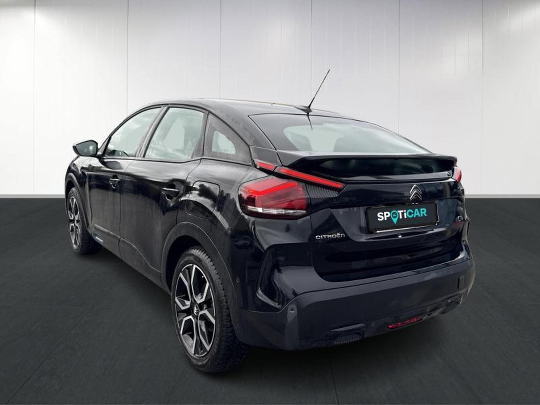 Citroën C4 Shine (2023) - Photo 6