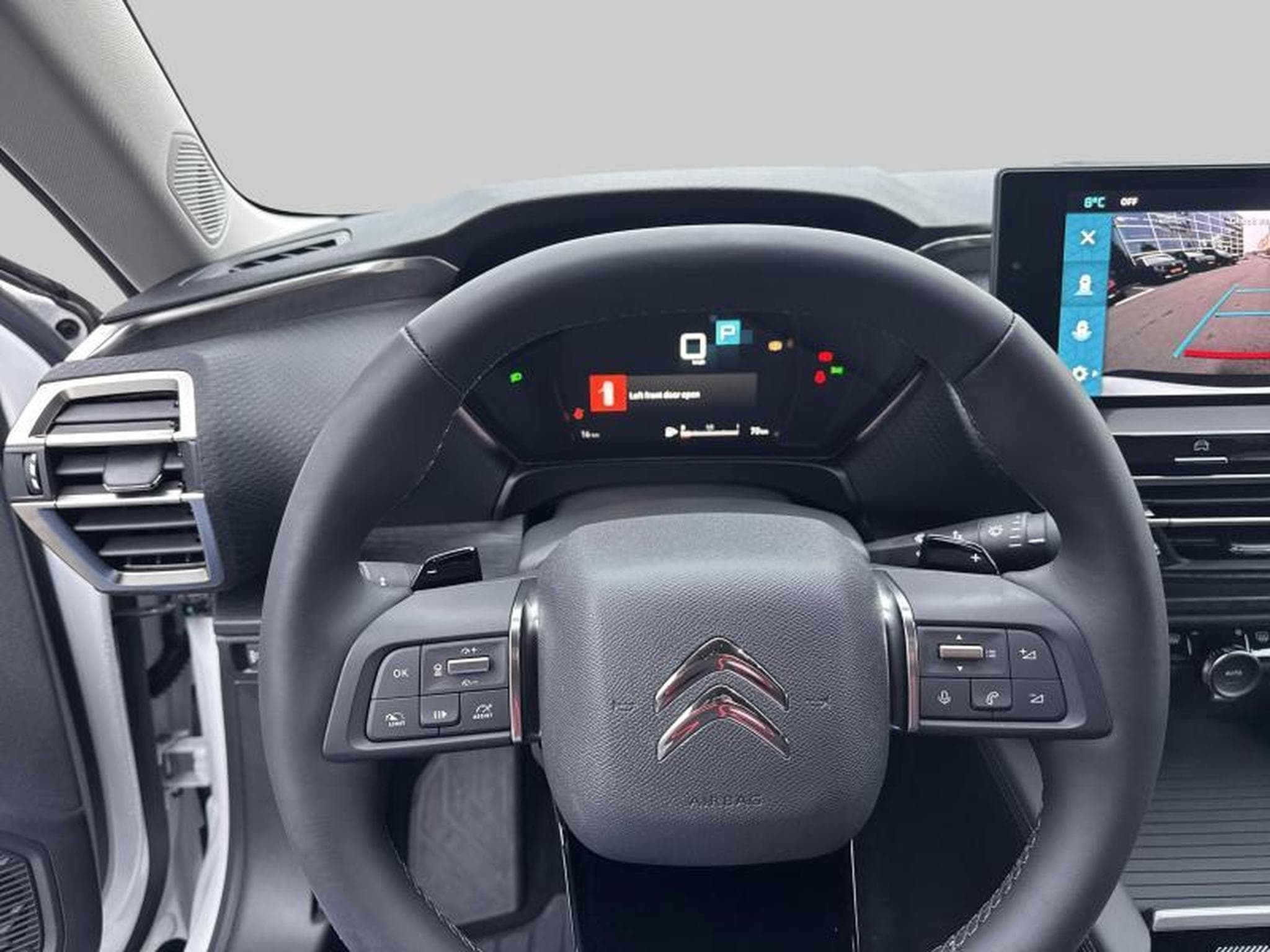 Citroën C5 X Shine (2023) - Photo 14