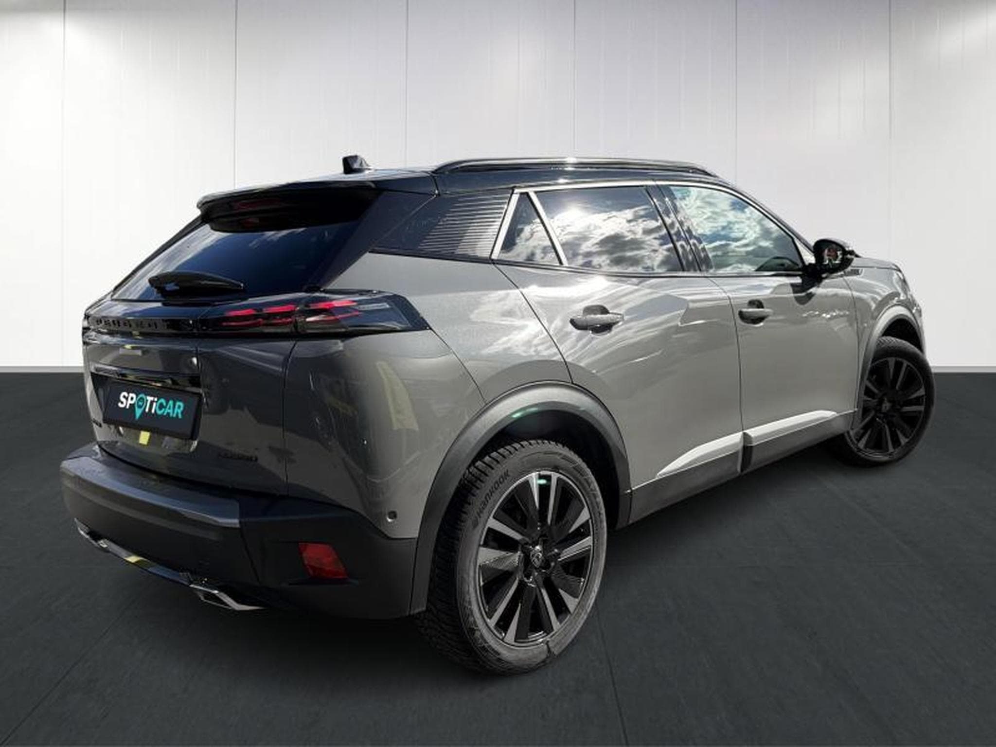 Peugeot 2008 II GT (2024) - Foto 4