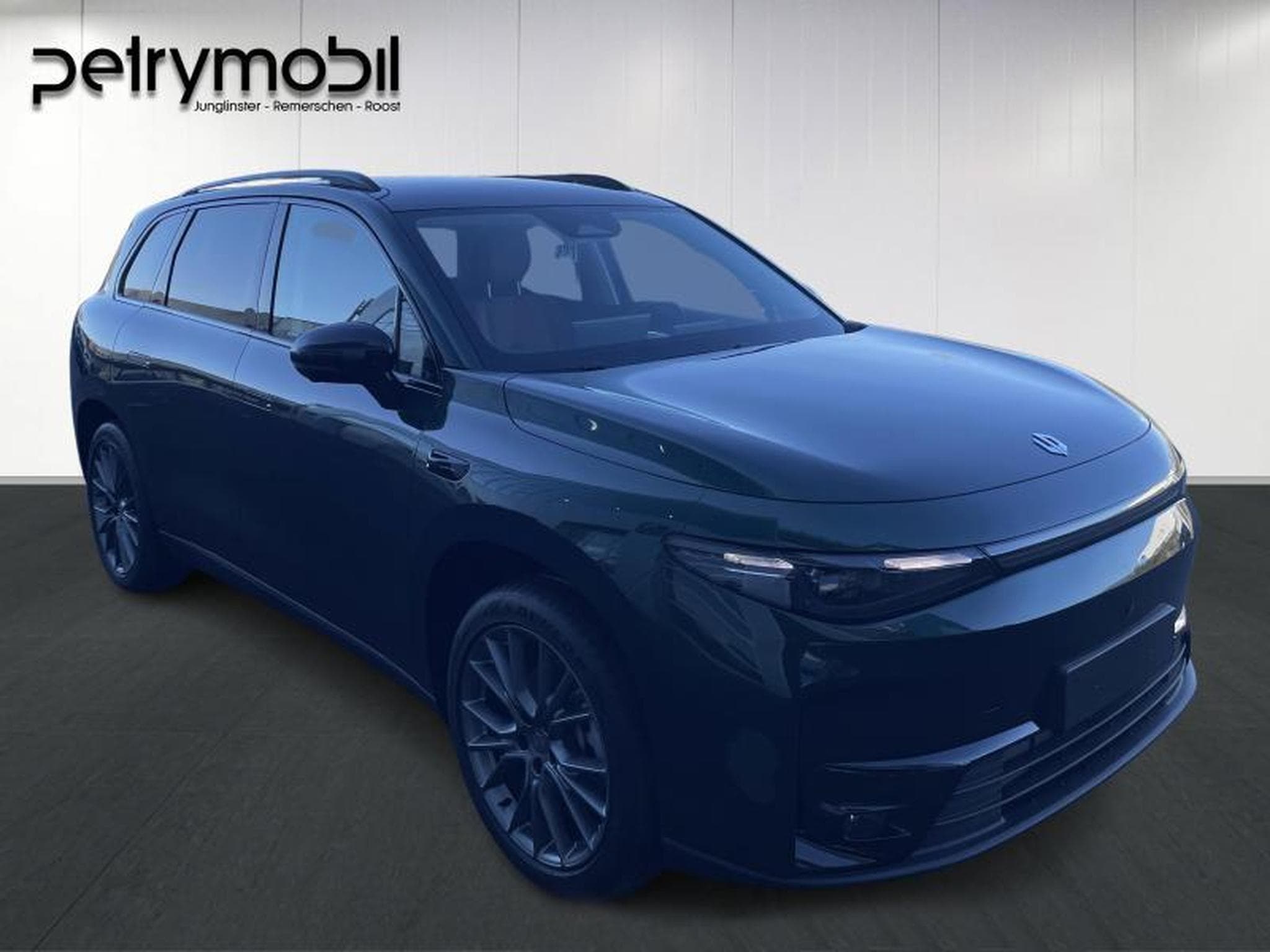 LEAPMOTOR C10 DESIGN (2024) - Photo 3
