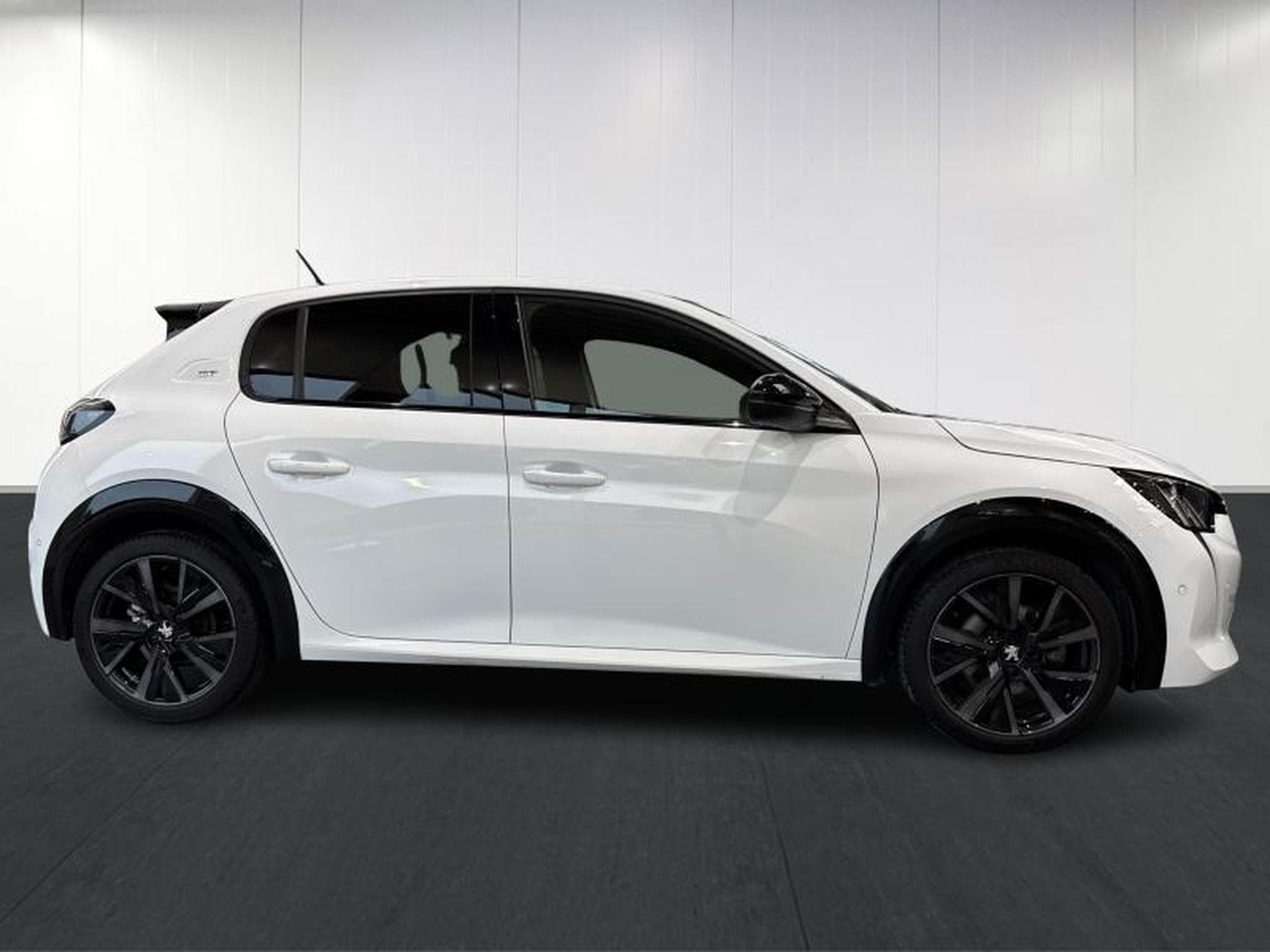 Peugeot 208 II & e- GT Line (2023) - Photo 8