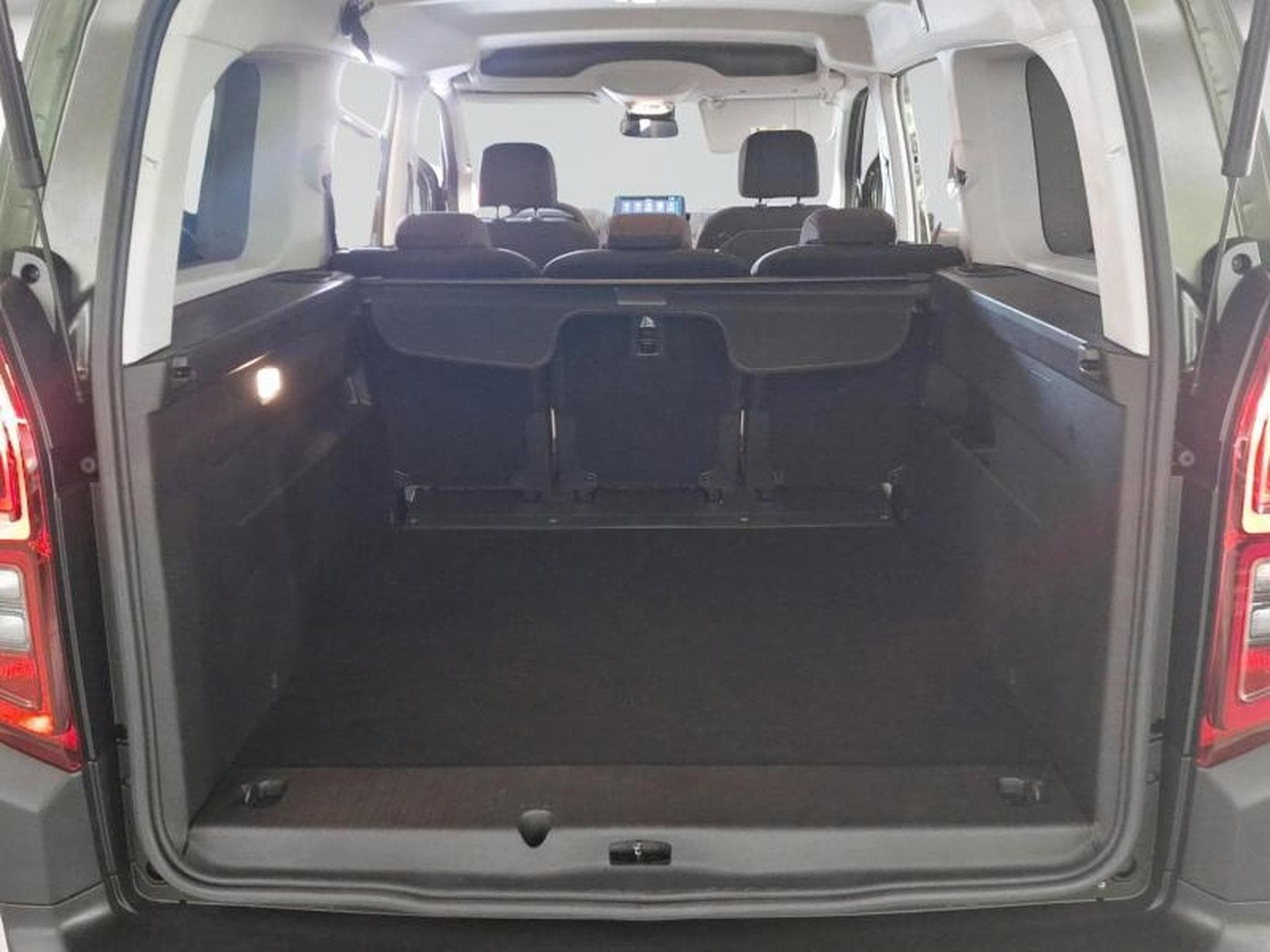 Citroën Berlingo III Max (2026) - Photo 20