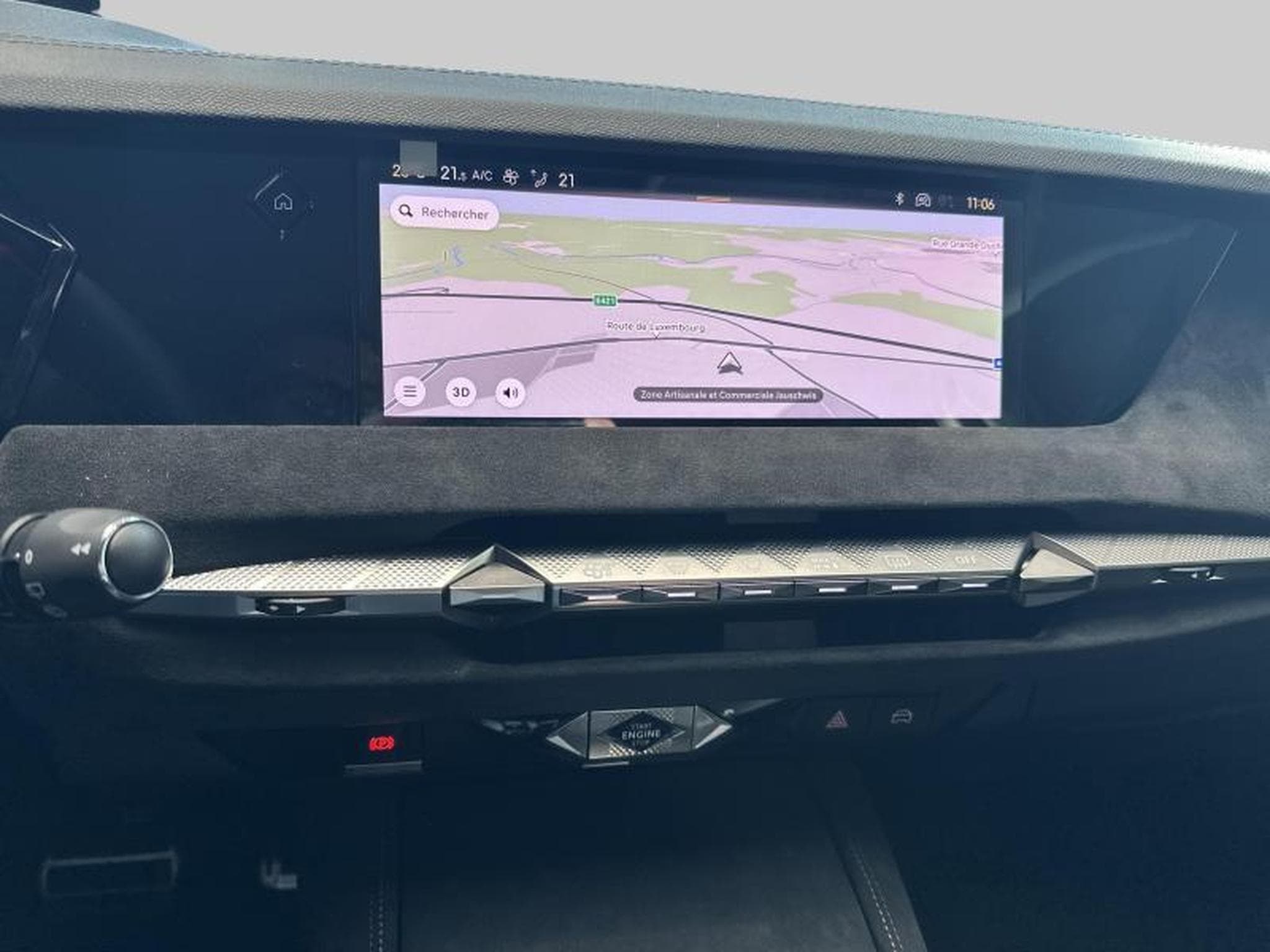 DS Automobiles DS4 4 Performance Line + (2023) - Photo 5