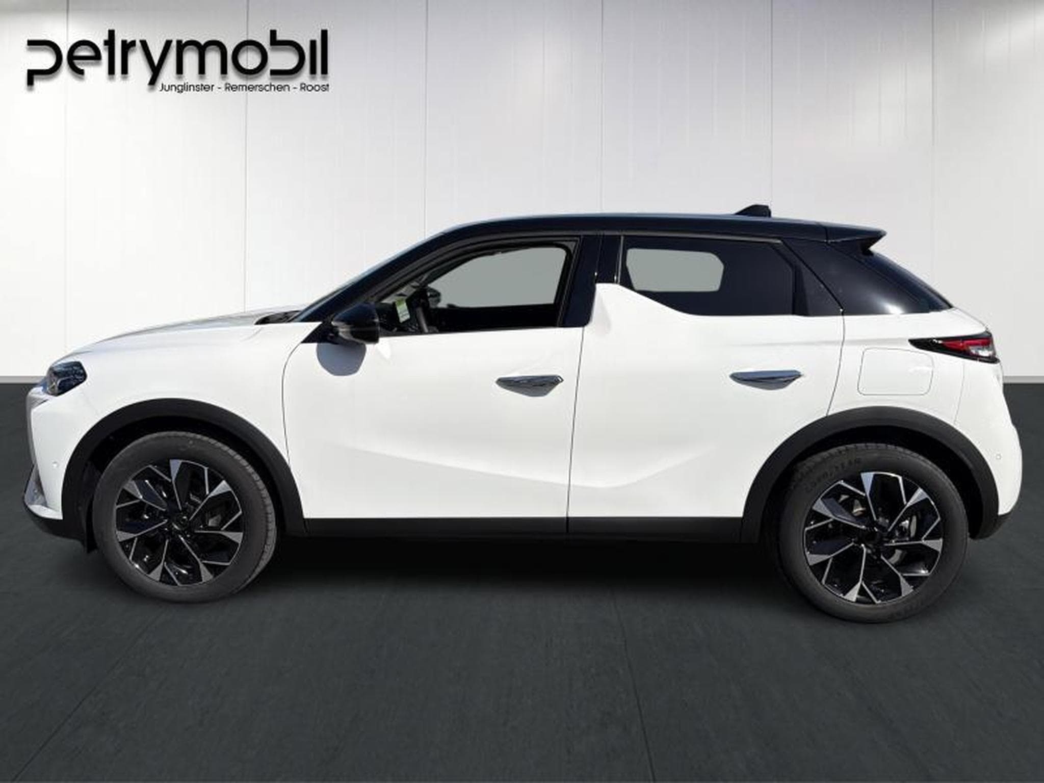 DS Automobiles DS3 3 E-Tense Rivoli (2023) - Photo 7
