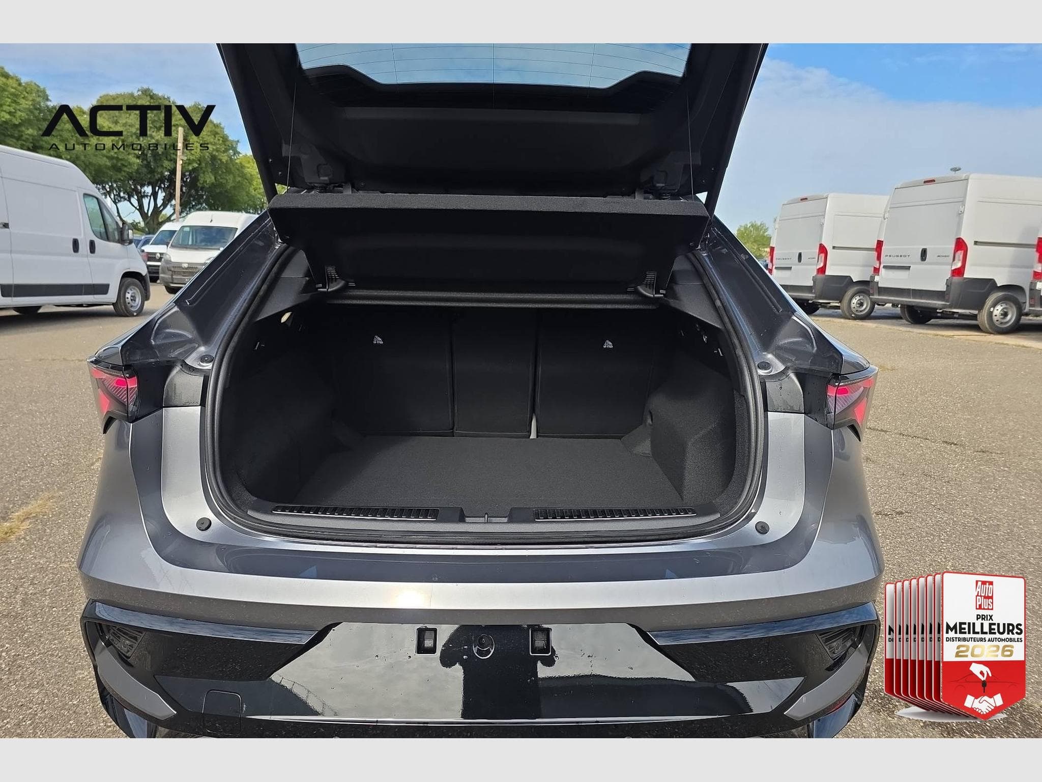 Renault Rafale E-Tech full hybrid 200ch esprit Alpine (2026) - Foto 11