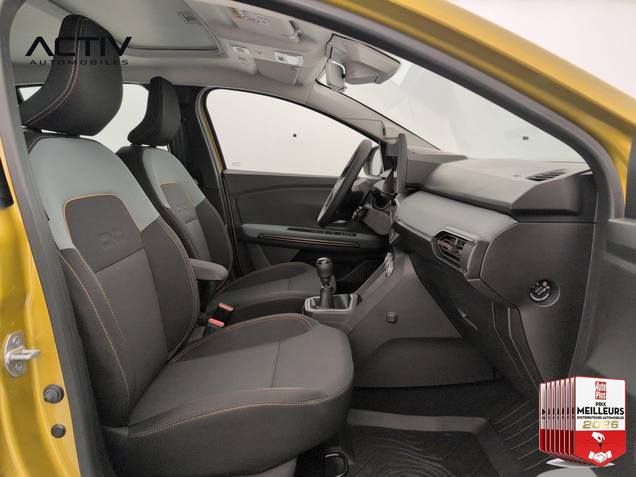 Dacia Sandero TCE 110 STEPWAY EXTREME (2026) - Foto 9