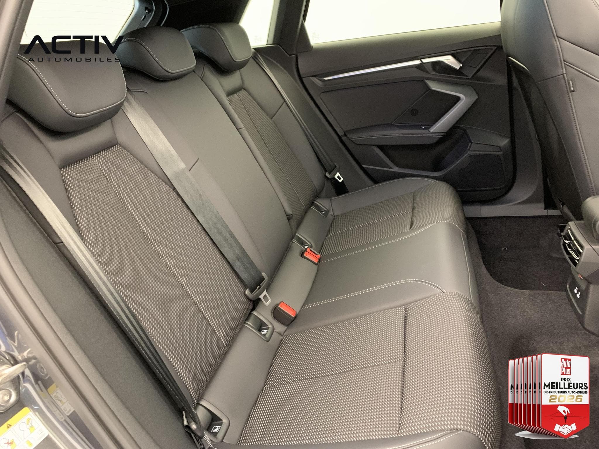 Audi A3 45 TFSI e Hybride rechargeable 272 S tronic 6 S line (2026) - Photo 10