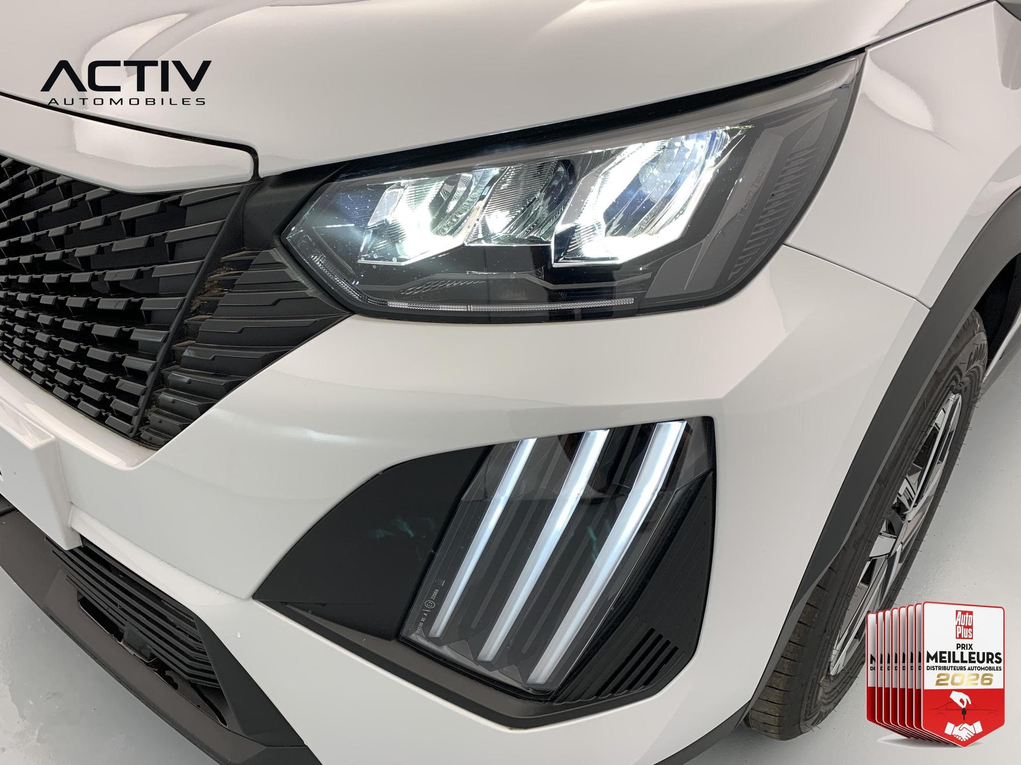 Peugeot 2008 100 S&S BVM6 Style (2026) - Photo 23
