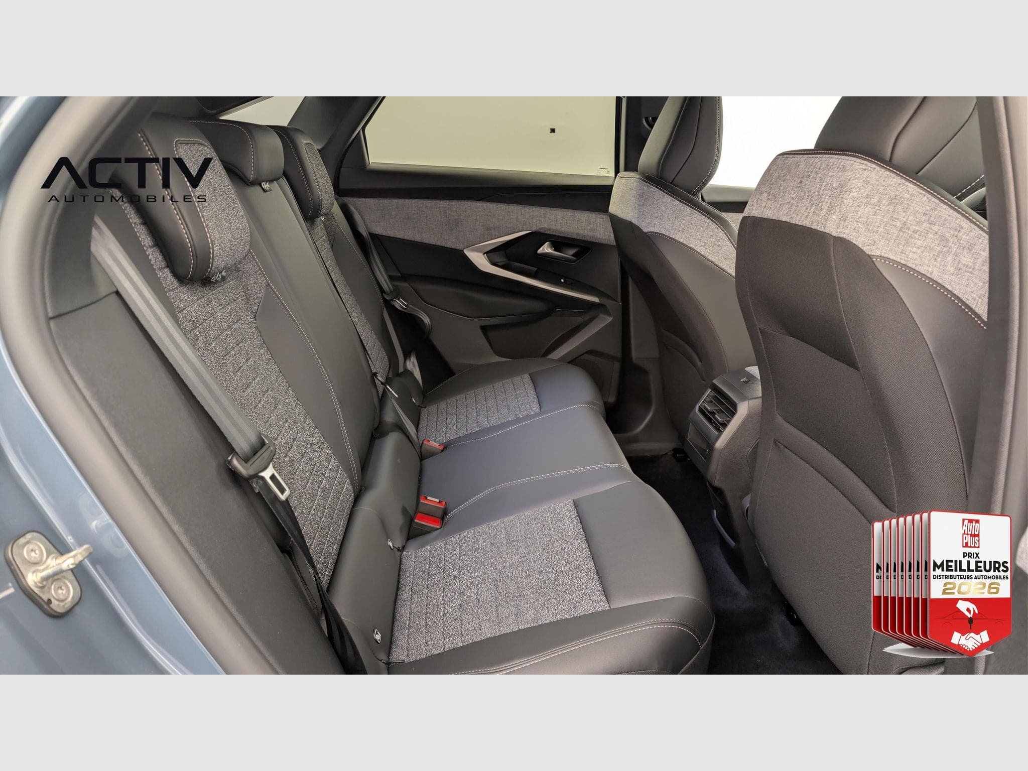 Peugeot 3008 Hybrid 145 e-DCS6 Allure (2026) - Photo 10